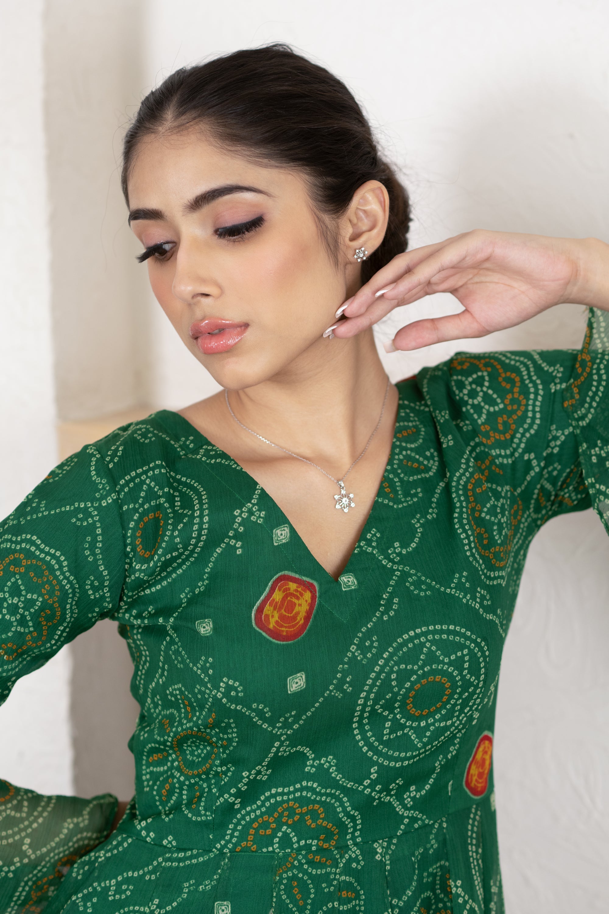 Women's Green Bandhani Print Gown By Saras The Label (1 Pc Set)