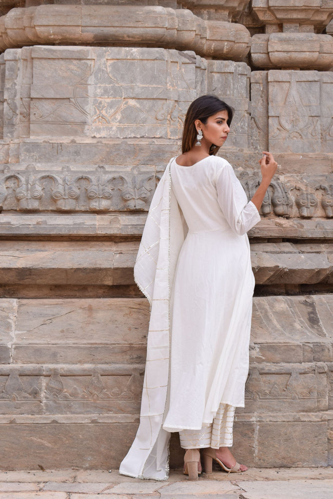 Women's White Kurta With Gota Work Palazzo And Dupatta Set (3 Pc Set)