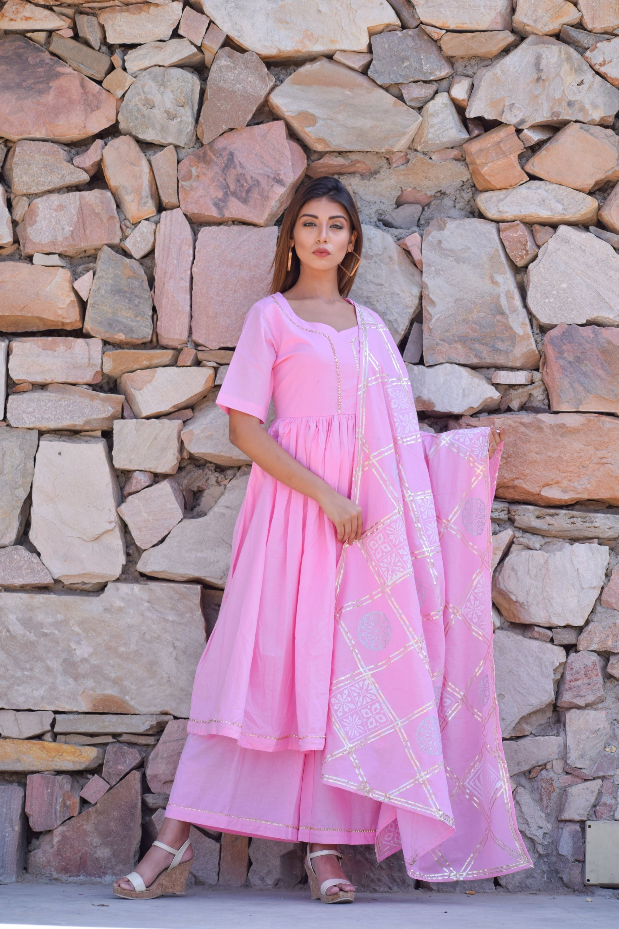Women's Blue-Pink  Kurta Set With Hand Block Printed Dupatta Set - Saras The Label