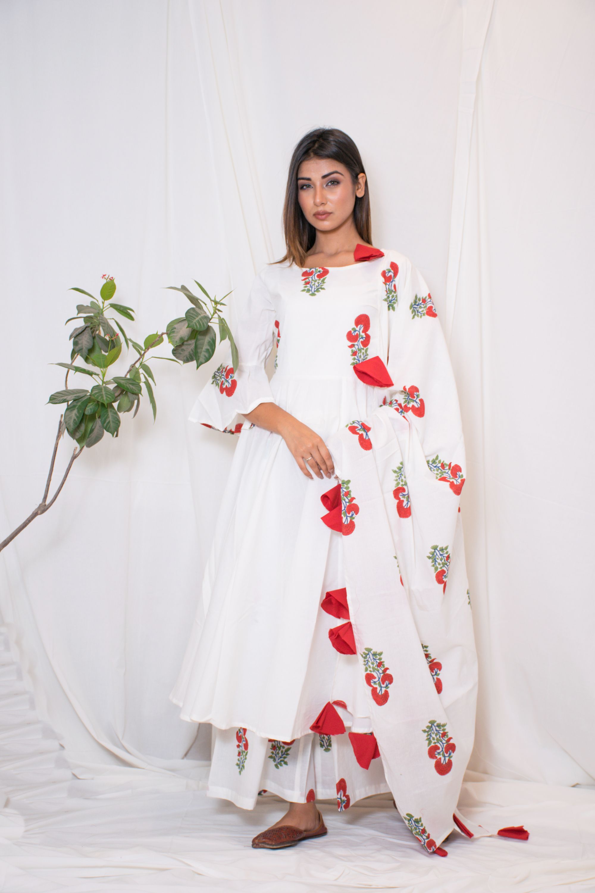 Women's White Block Printed Anarkali Suit Set (3 Pc Set)