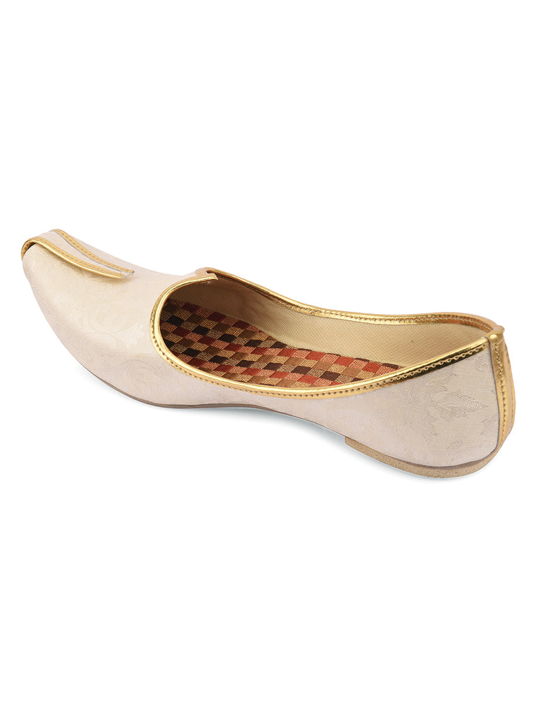 Men's Indian Ethnic Party Wear Off White Footwear