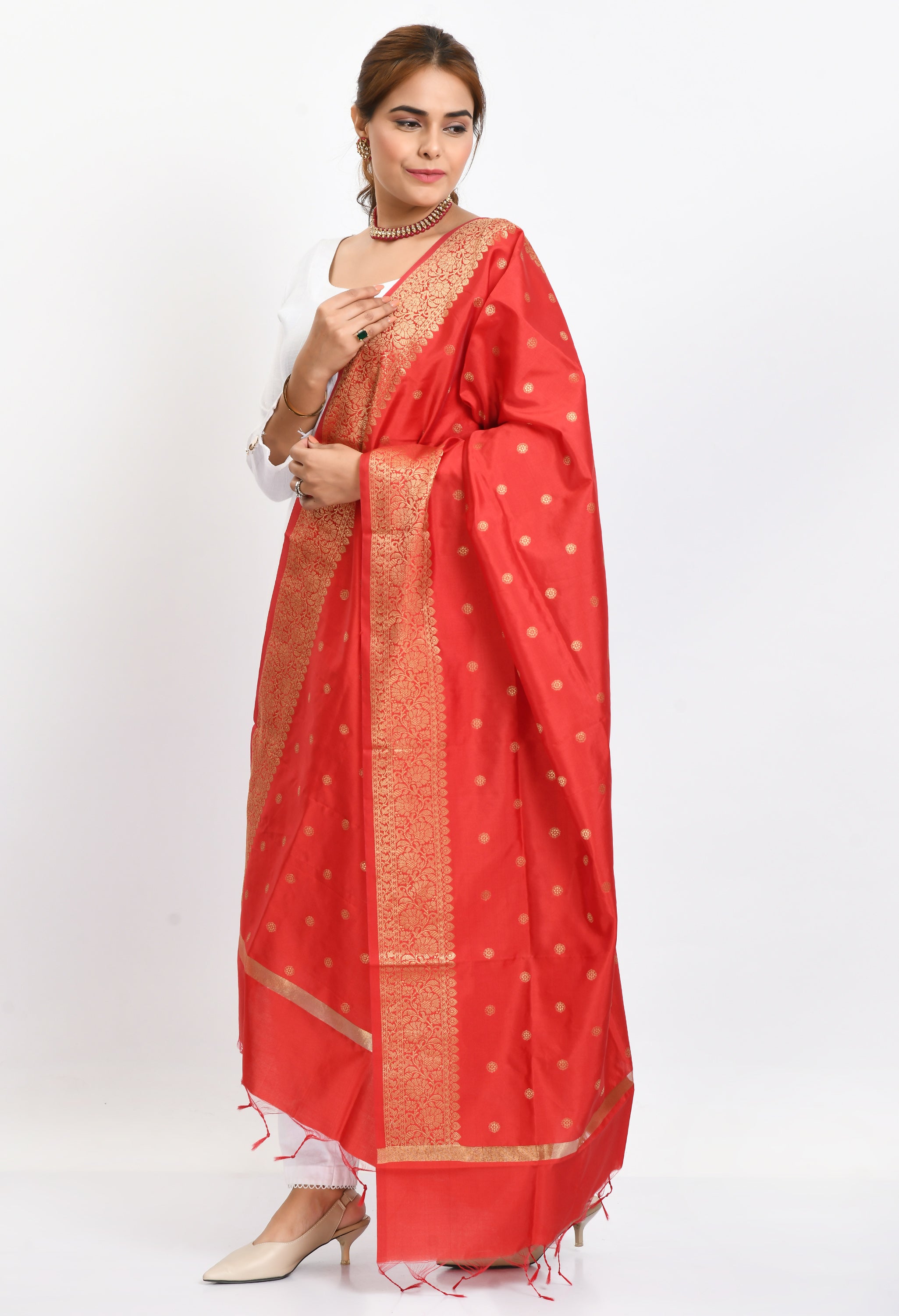 Women's Banarsi Silk Woven Design Red Dupatta - Moeza