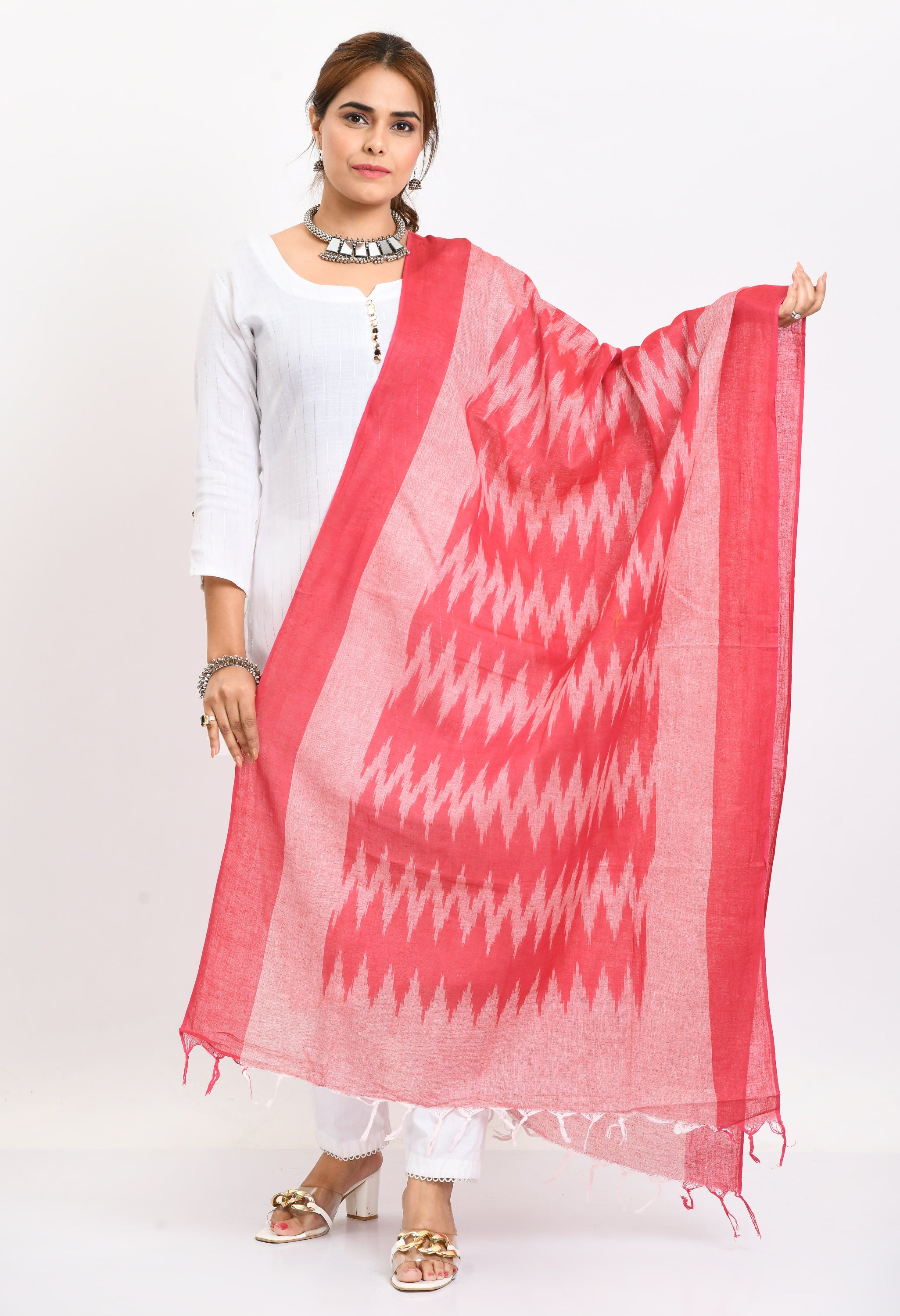 Women's Handloom Cotton Ikkat Pink Dupatta - Moeza