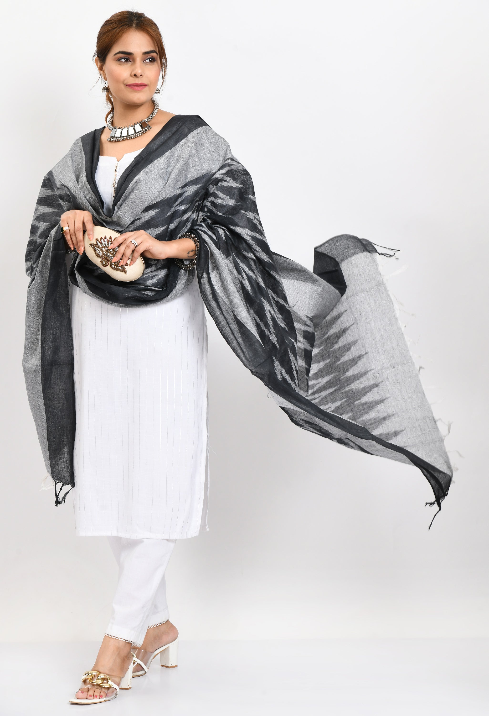 Women's Handloom Cotton Ikkat Black Dupatta - Moeza
