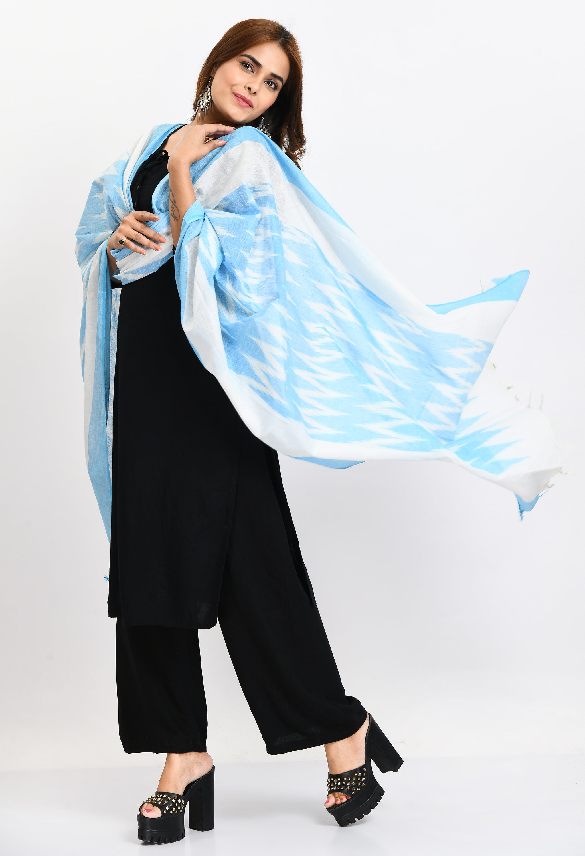 Women's Handloom Cotton Ikkat Sky Blue Dupatta - Moeza
