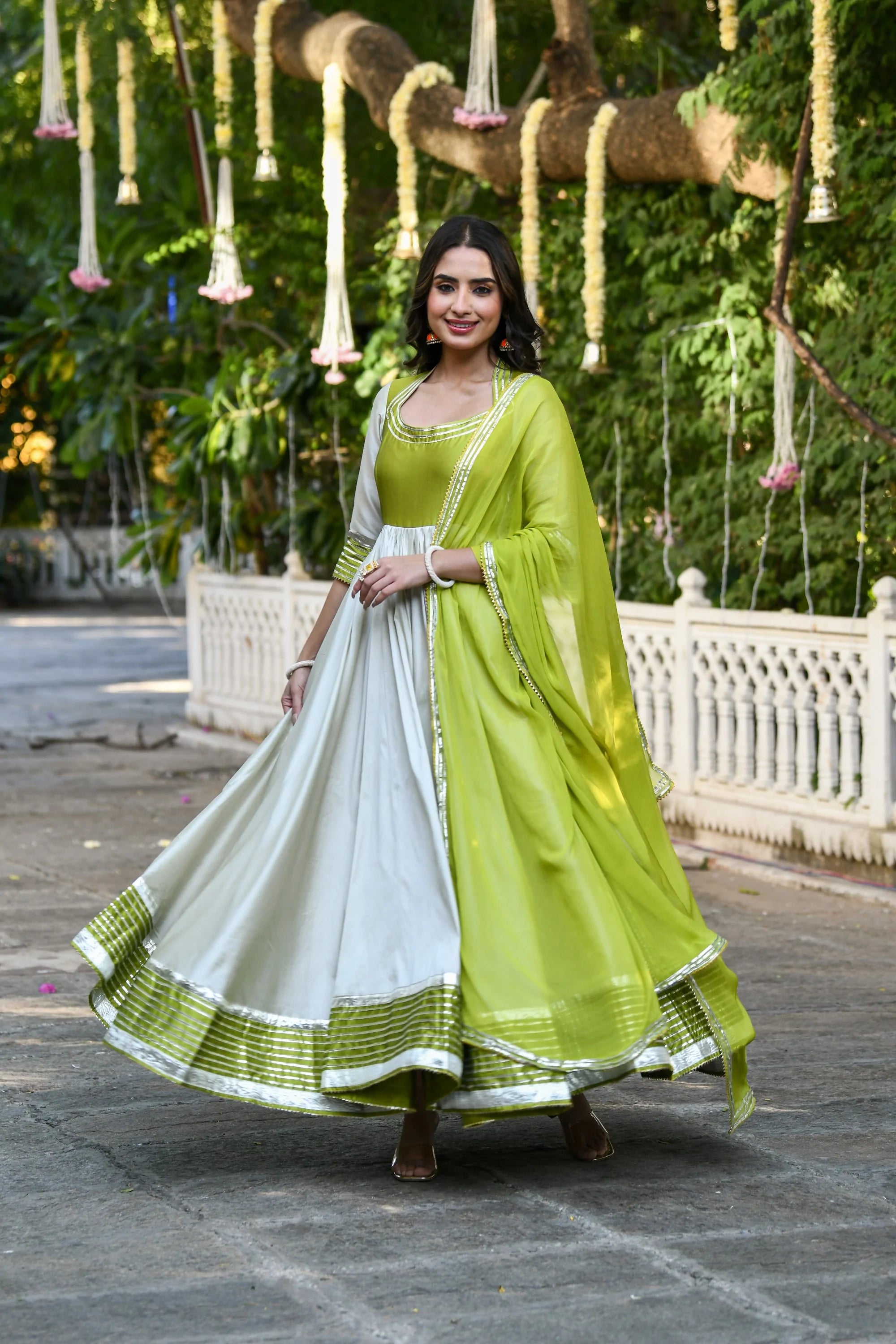 Women's White Anarkali Gown With Dupatta - (2Pcs) - Saras The Label