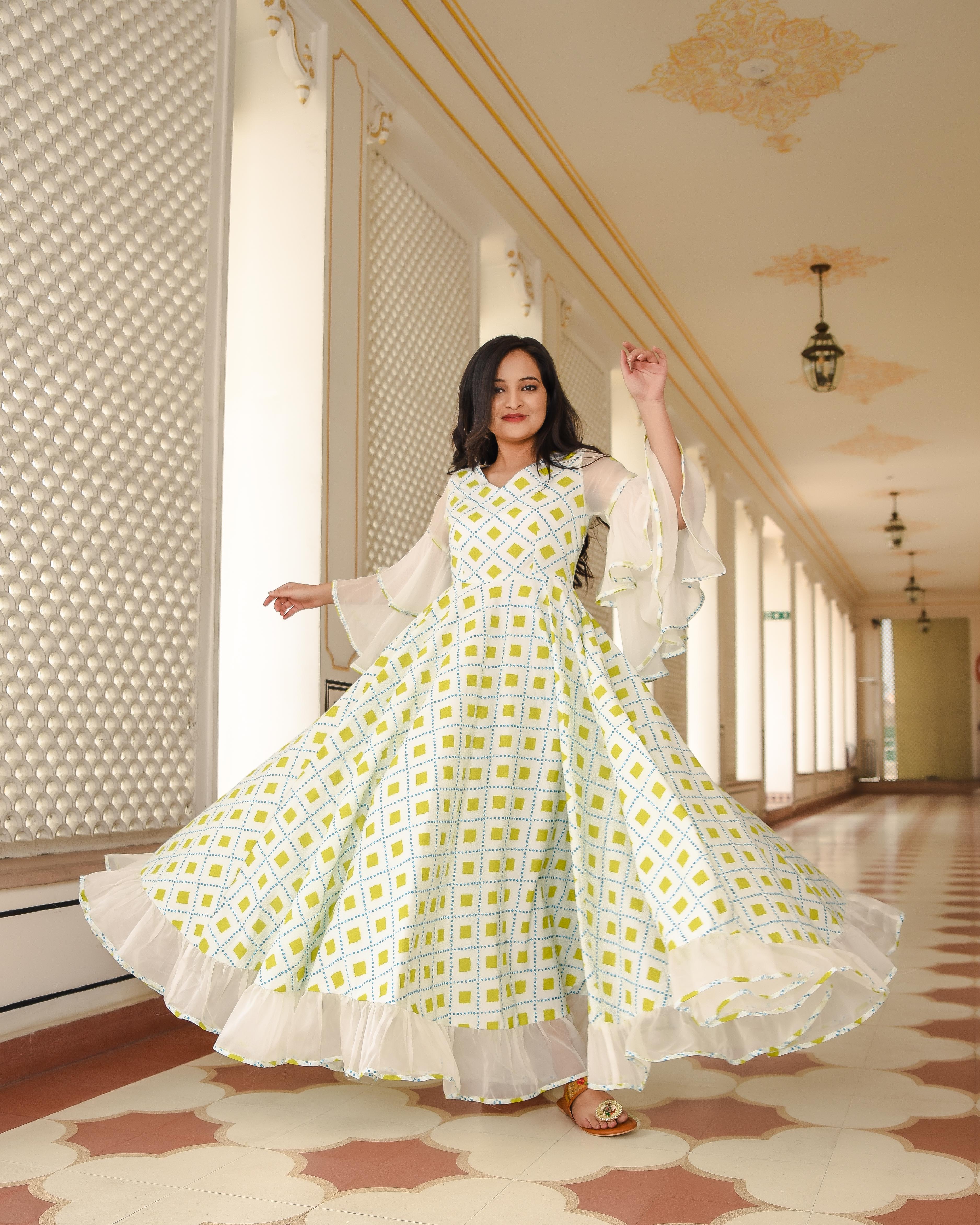 Women's Powder White Printed Dress - Indian Virasat