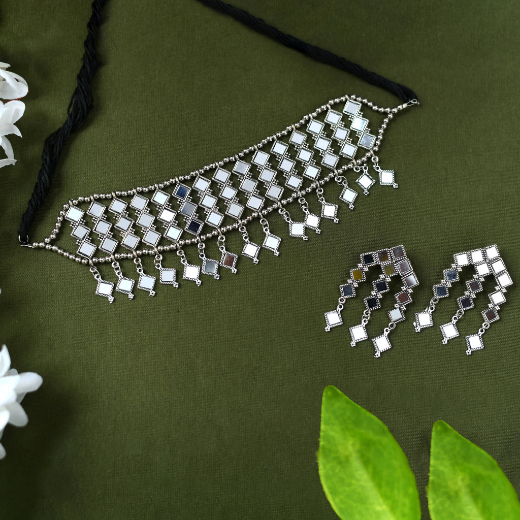 Kamal Johar Traditional design Mirror Necklace with Ear