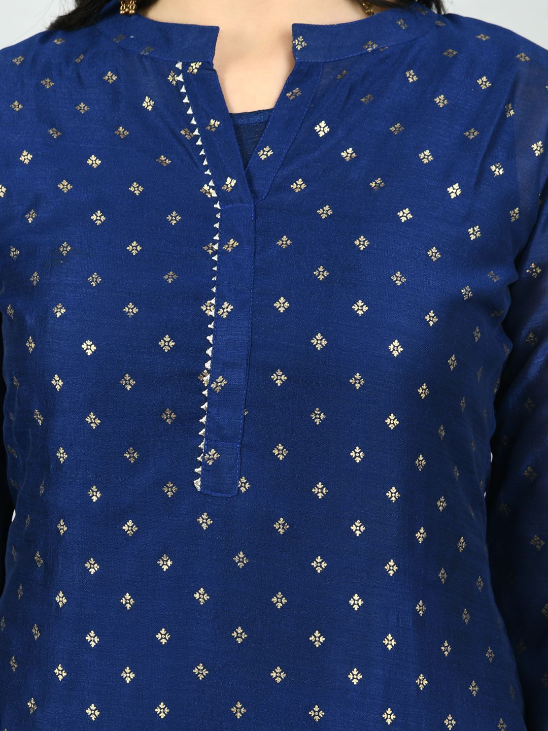 Women's Navy Blue Georgette Printed 3/4 Sleeve Mandarin Neck Casual Kurta Cammy Set - Myshka