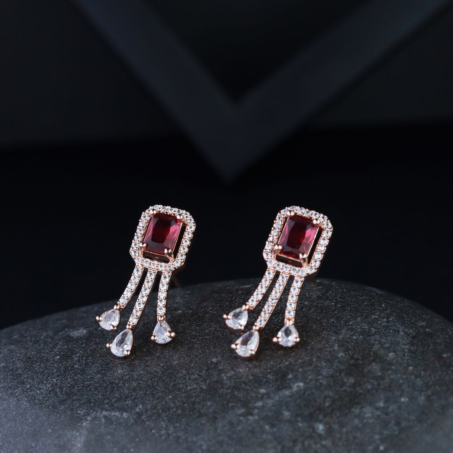 Women's Valentine'S Special 18K Rose Gold Plated Red Cz & American Diamond Beautiful Studs Earrings (E3067R) - I Jewels