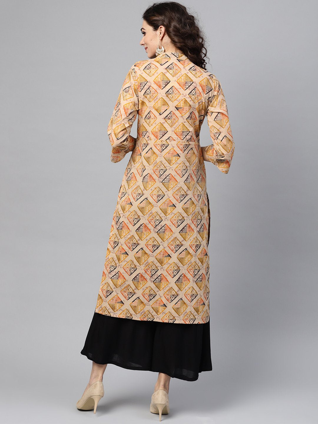 Women's Beige Multi-Colored Straight Kurta With Mandarin Collar With 3/4 Sleeves - Nayo Clothing