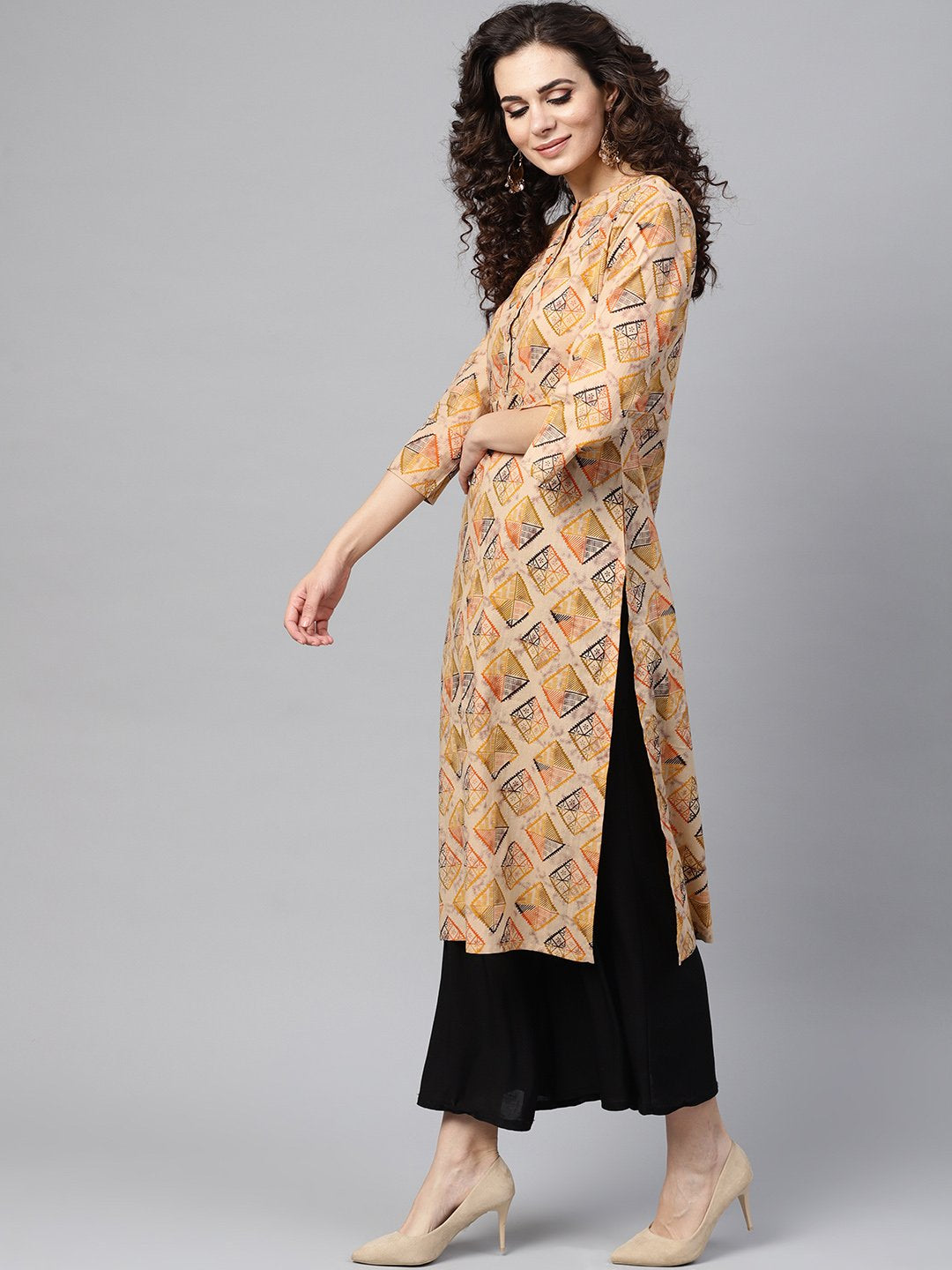 Women's Beige Multi-Colored Straight Kurta With Mandarin Collar With 3/4 Sleeves - Nayo Clothing