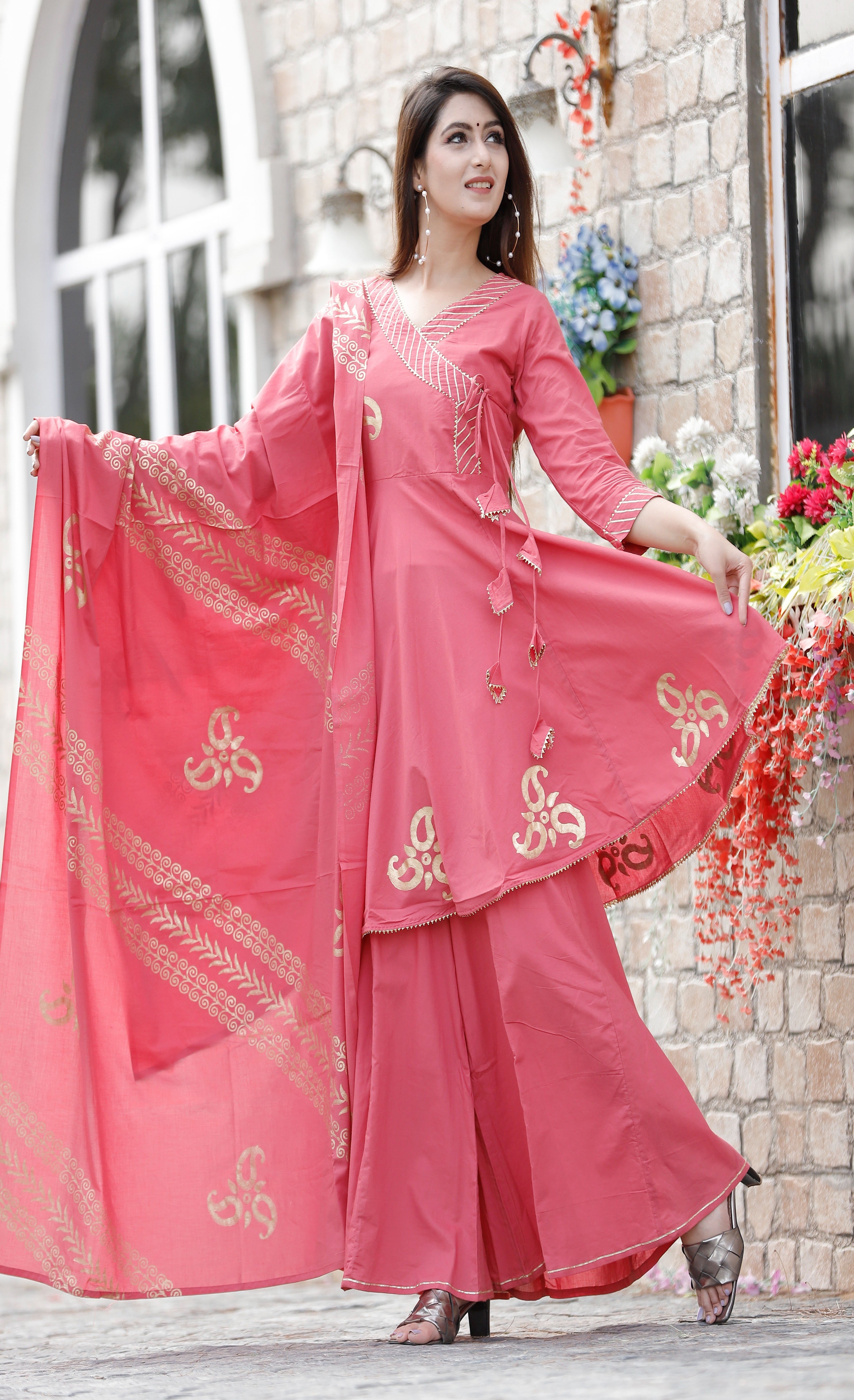 Women's Pink Hand Block Peplum Angrakha Kurta Palazzo Set - Geeta Fashion