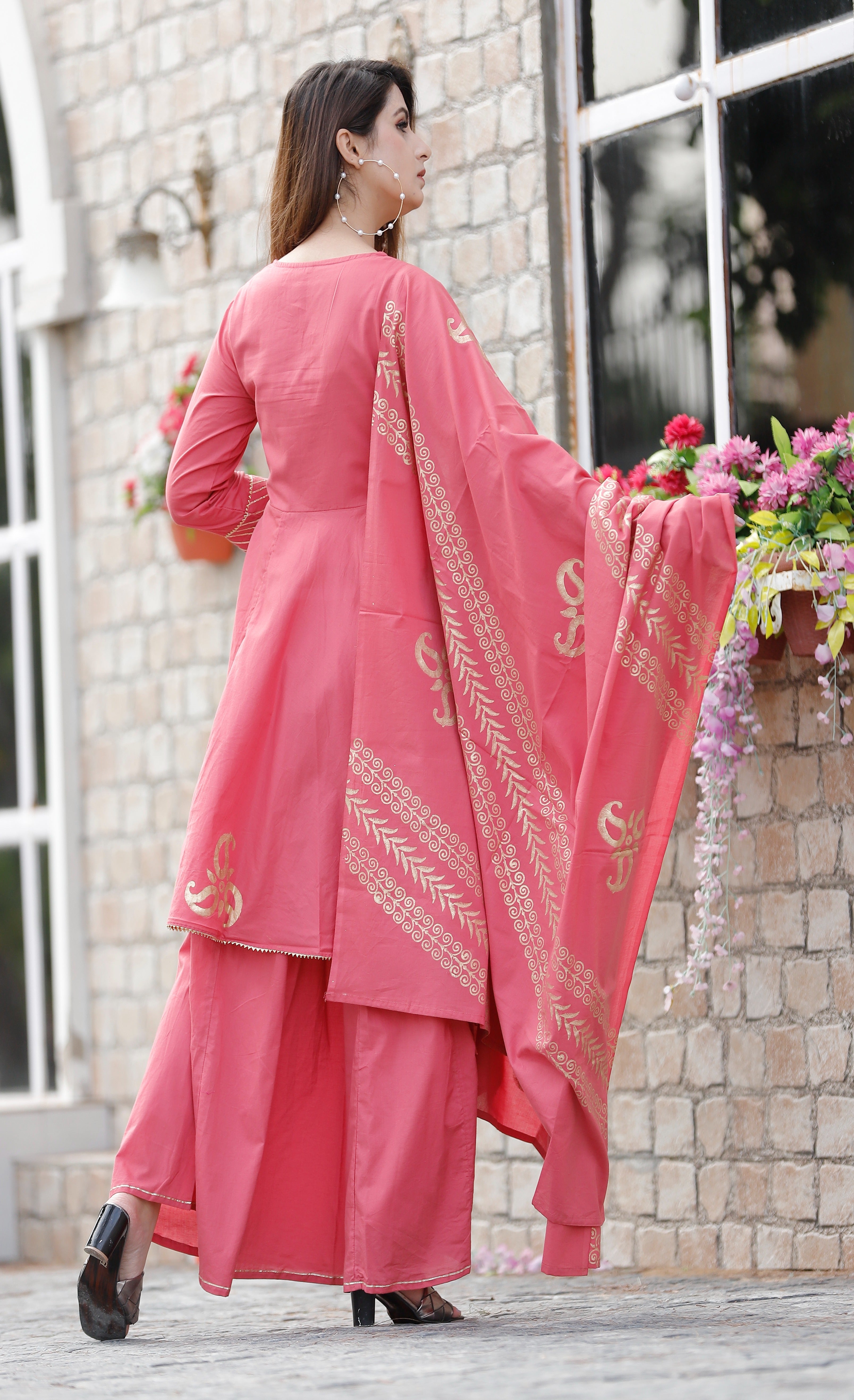 Women's Pink Hand Block Peplum Angrakha Kurta Palazzo Set - Geeta Fashion