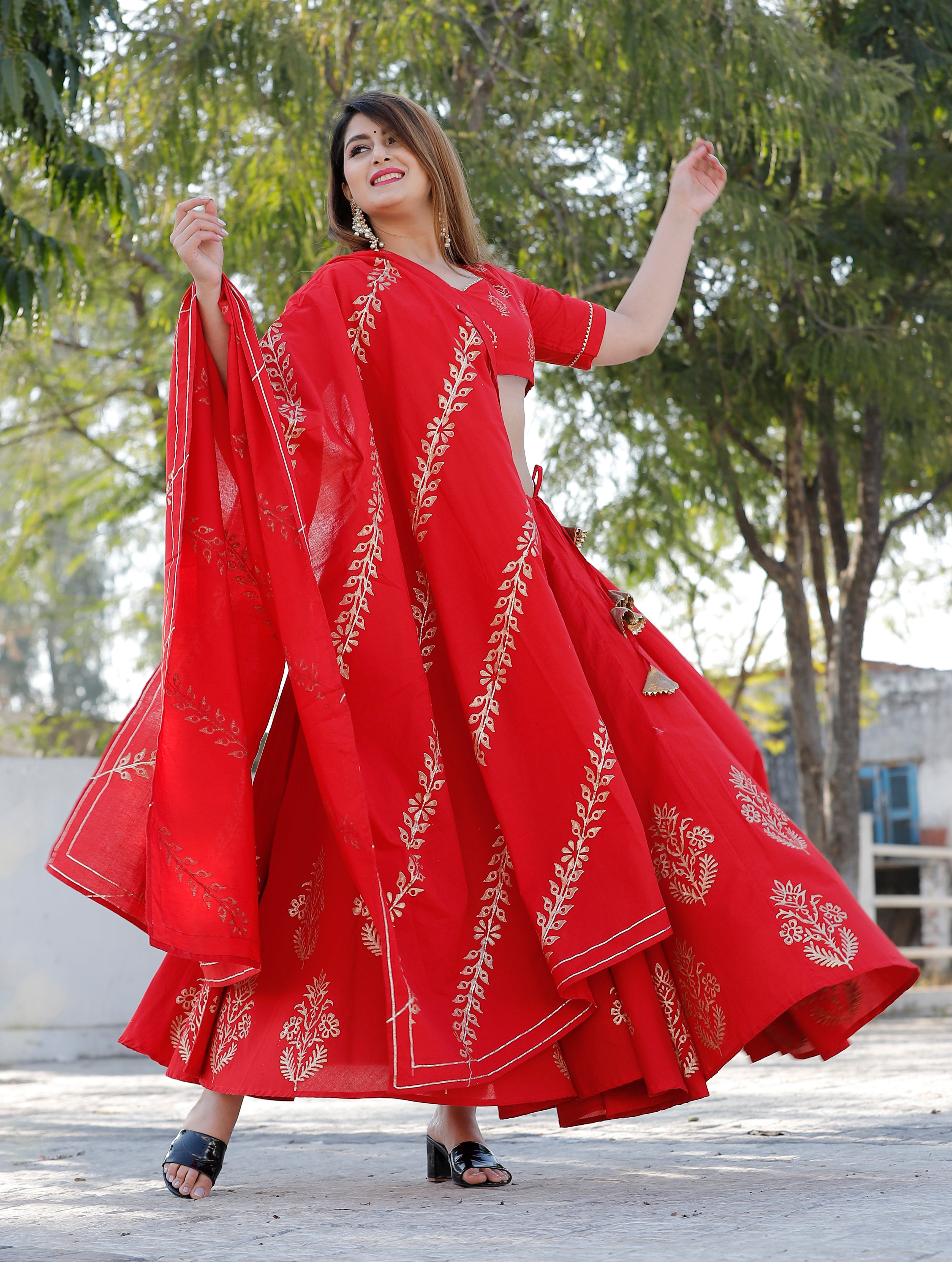Women's Red Hand Block Lehenga Choli Set - Geeta Fashion