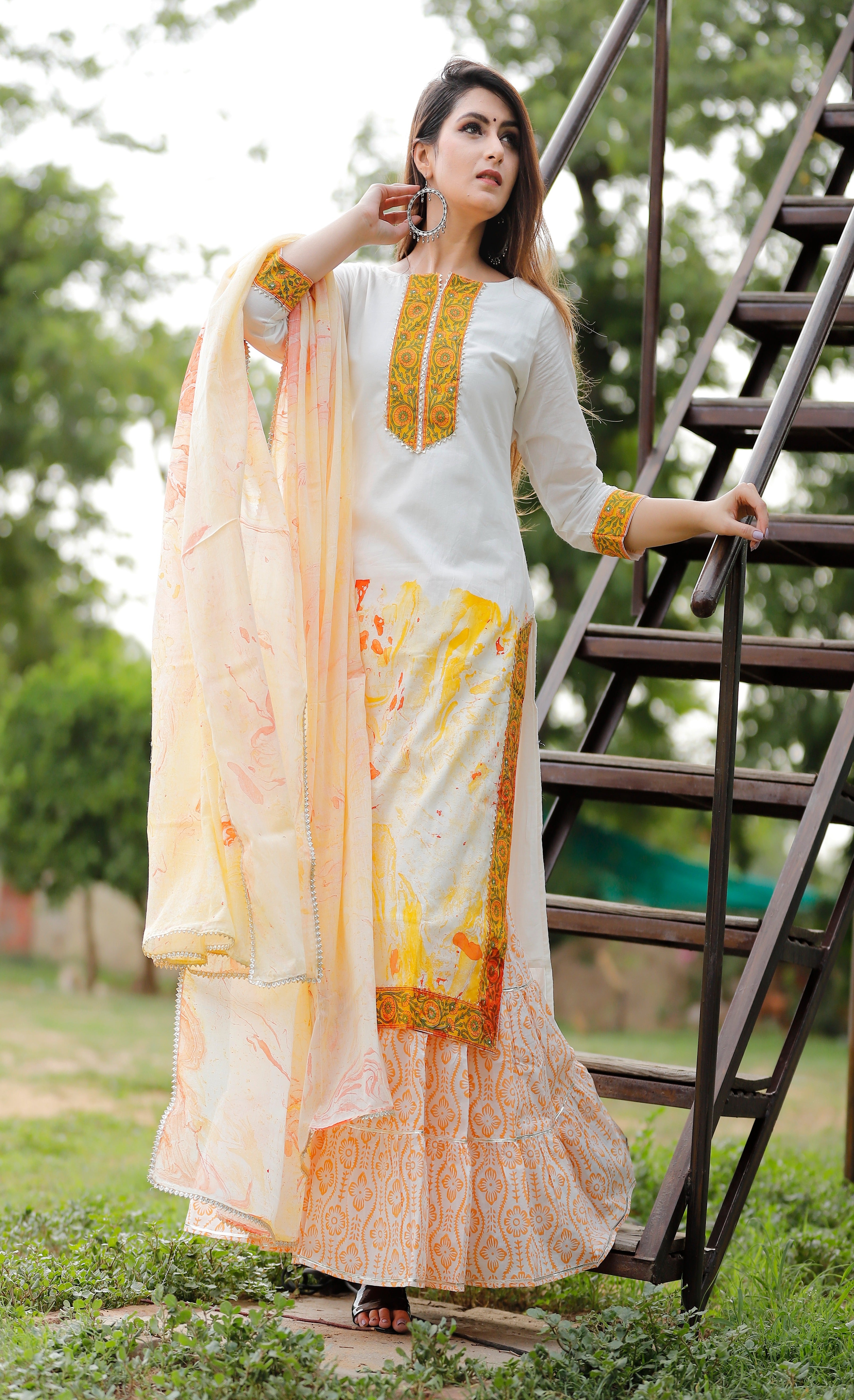 Women's Off White And Orange Hand Block Kurta Sharara Set - Geeta Fashion