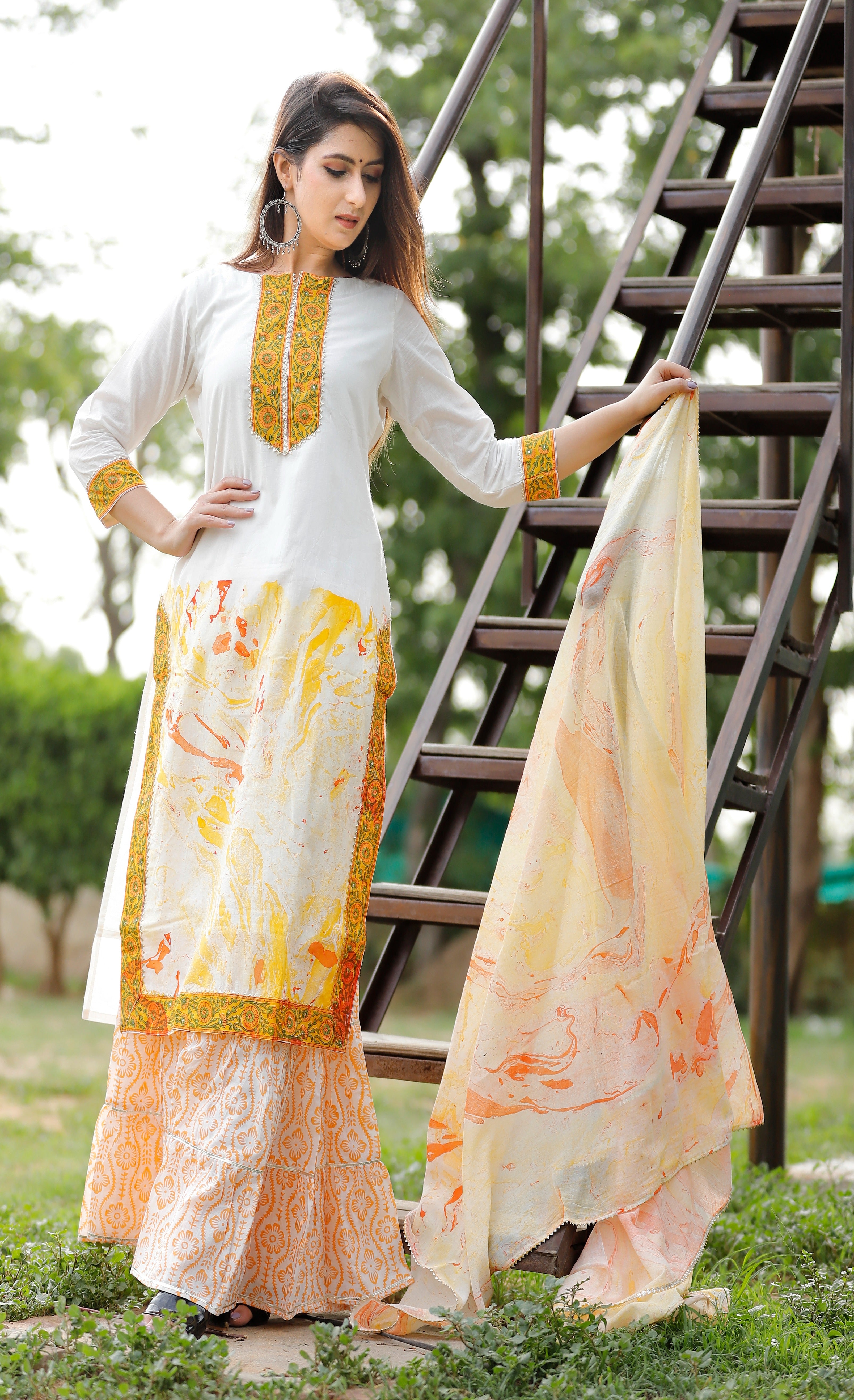 Women's Off White And Orange Hand Block Kurta Sharara Set - Geeta Fashion