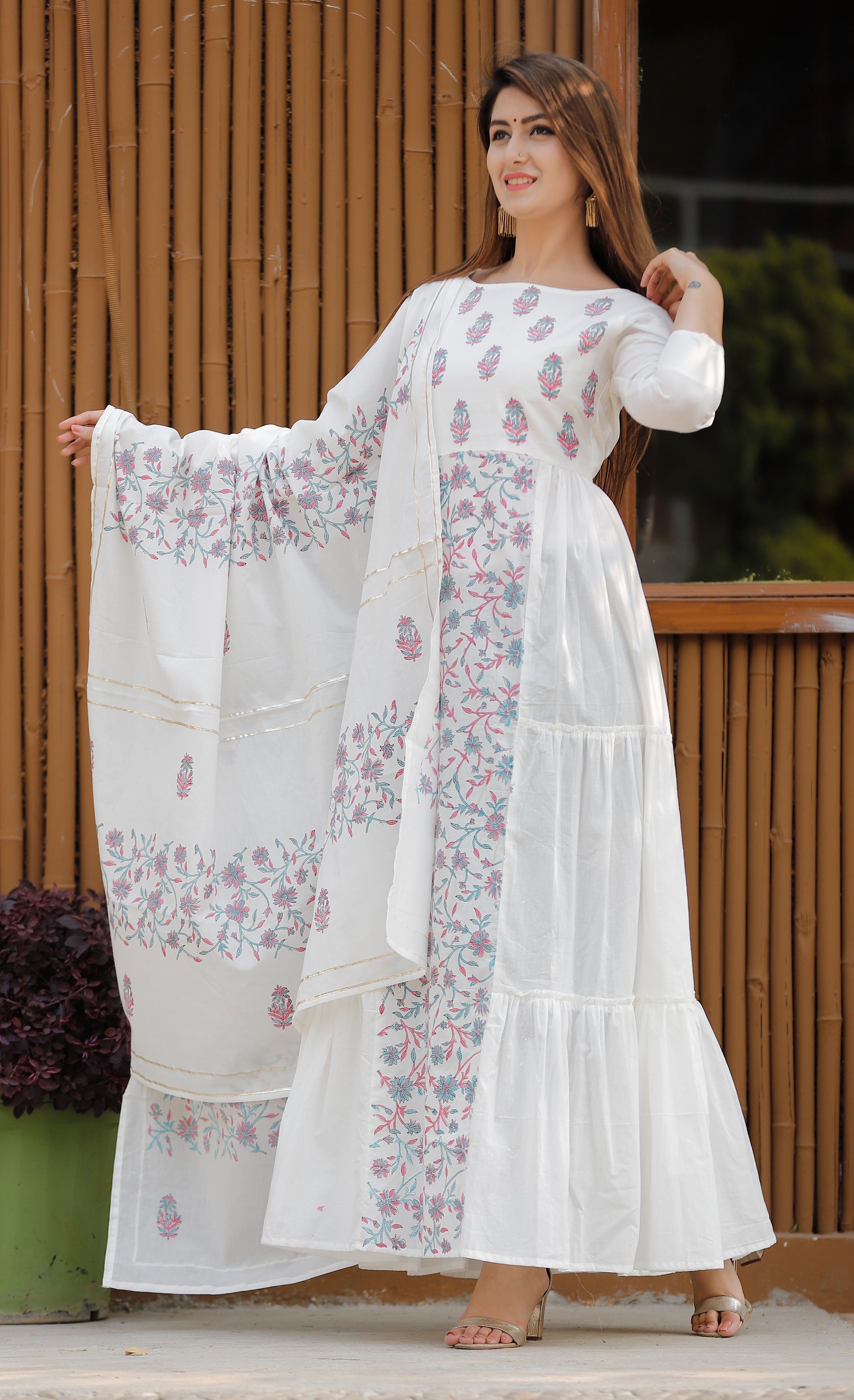 Women's White Block Print Kurta Pant Set - Geeta Fashion