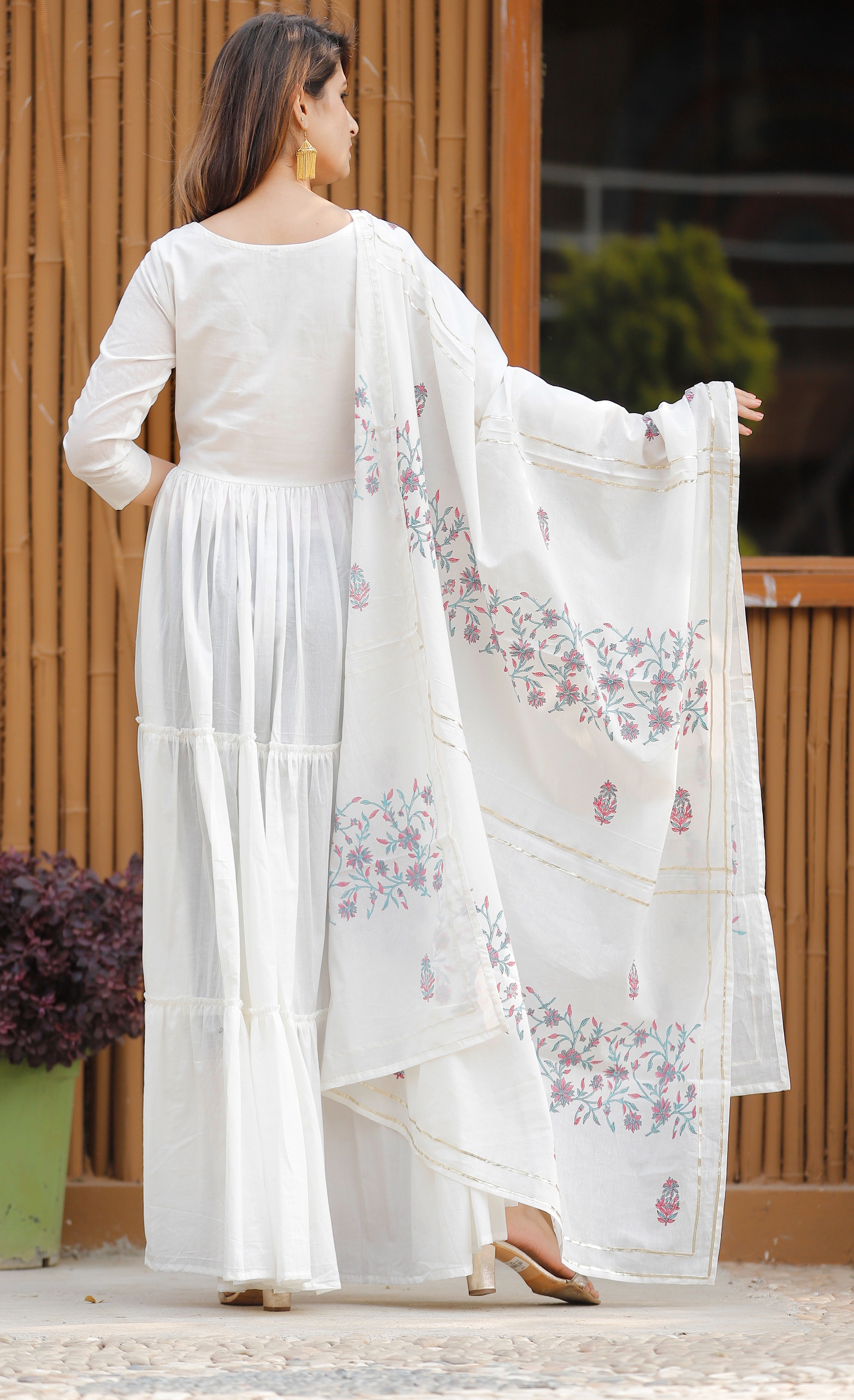 Women's White Block Print Kurta Pant Set - Geeta Fashion