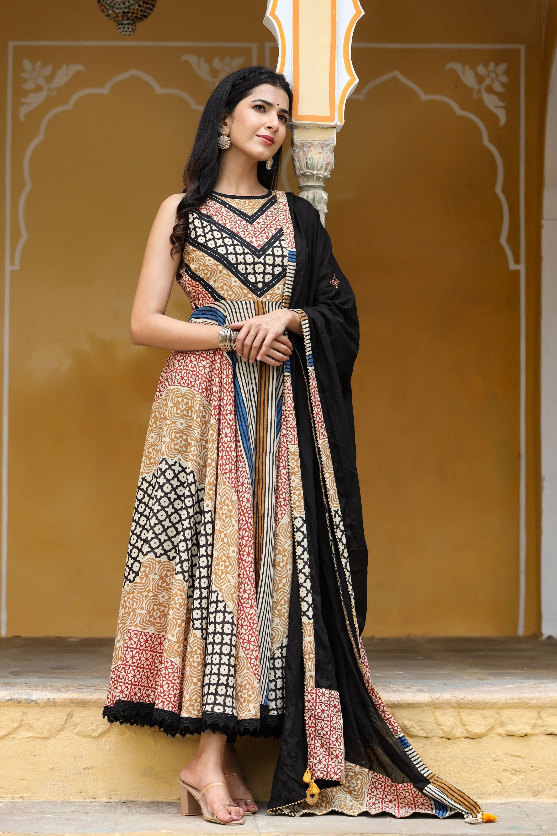 Women's Melange Jaipuri Bagru Hand-block Printed Suit Set-Gillori