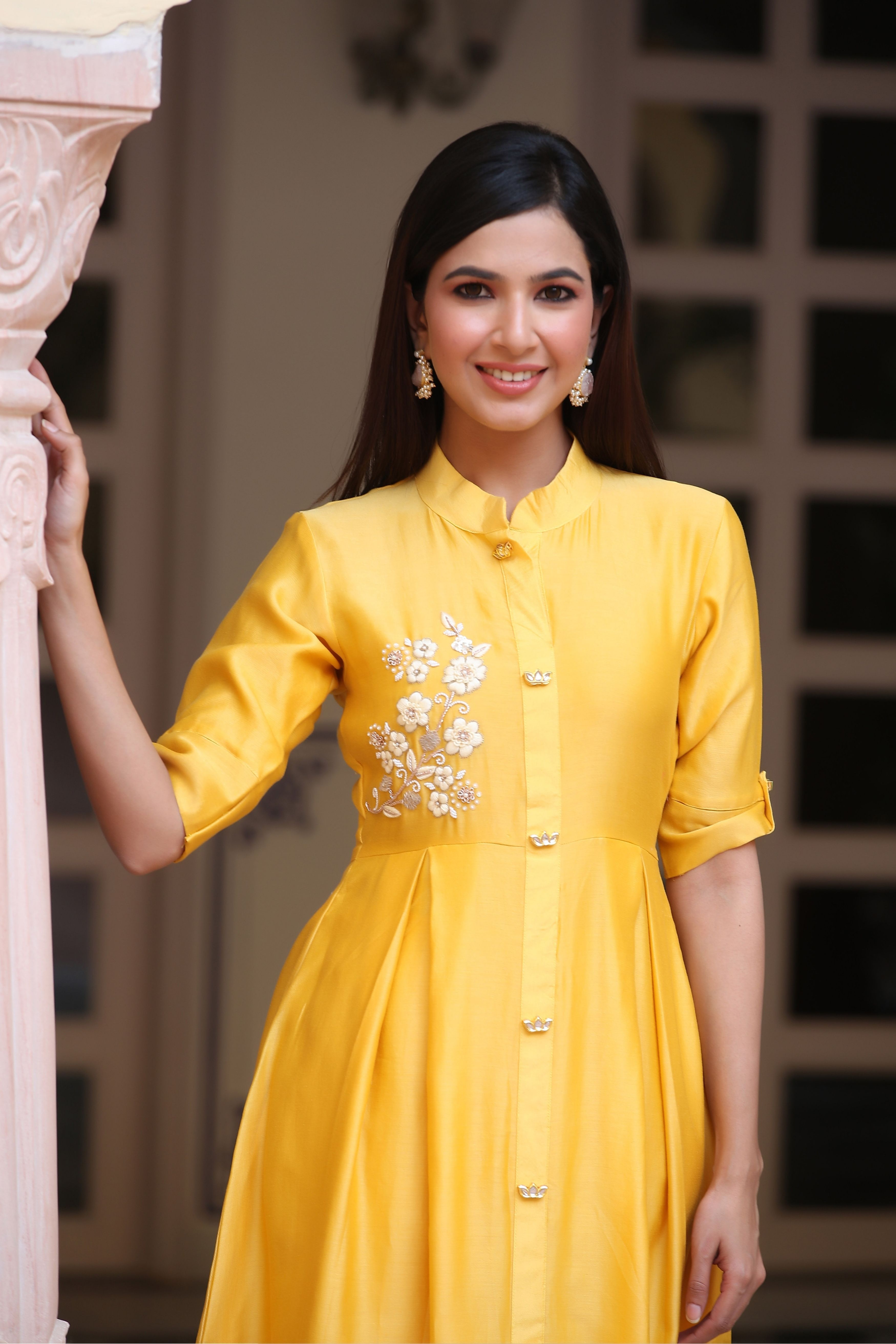 Women's  Chanderi Honey Yellow Kurta Pant Set - Gillori