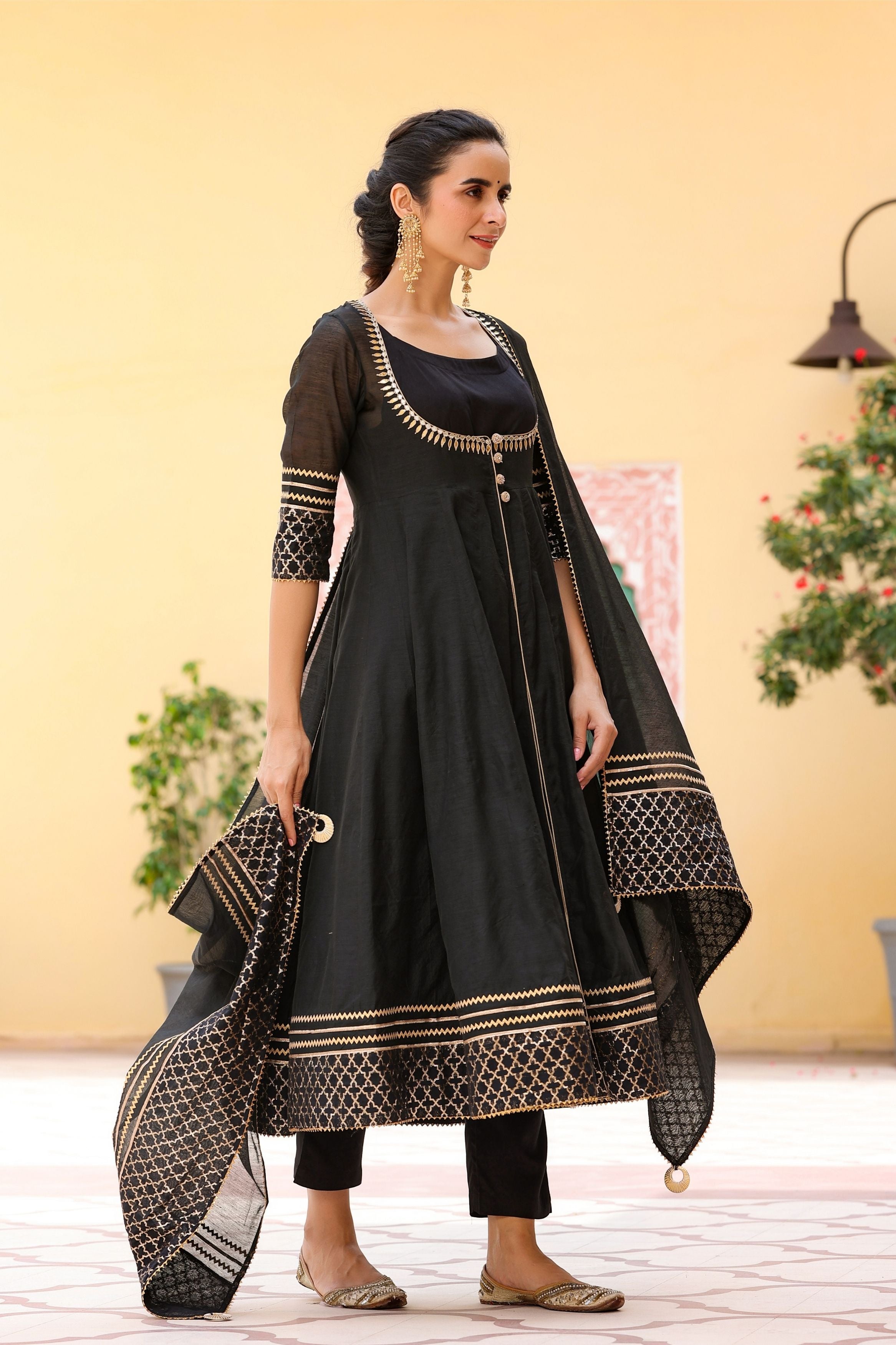 Women's Falak Black Kalidaar Suit Set-Gillori