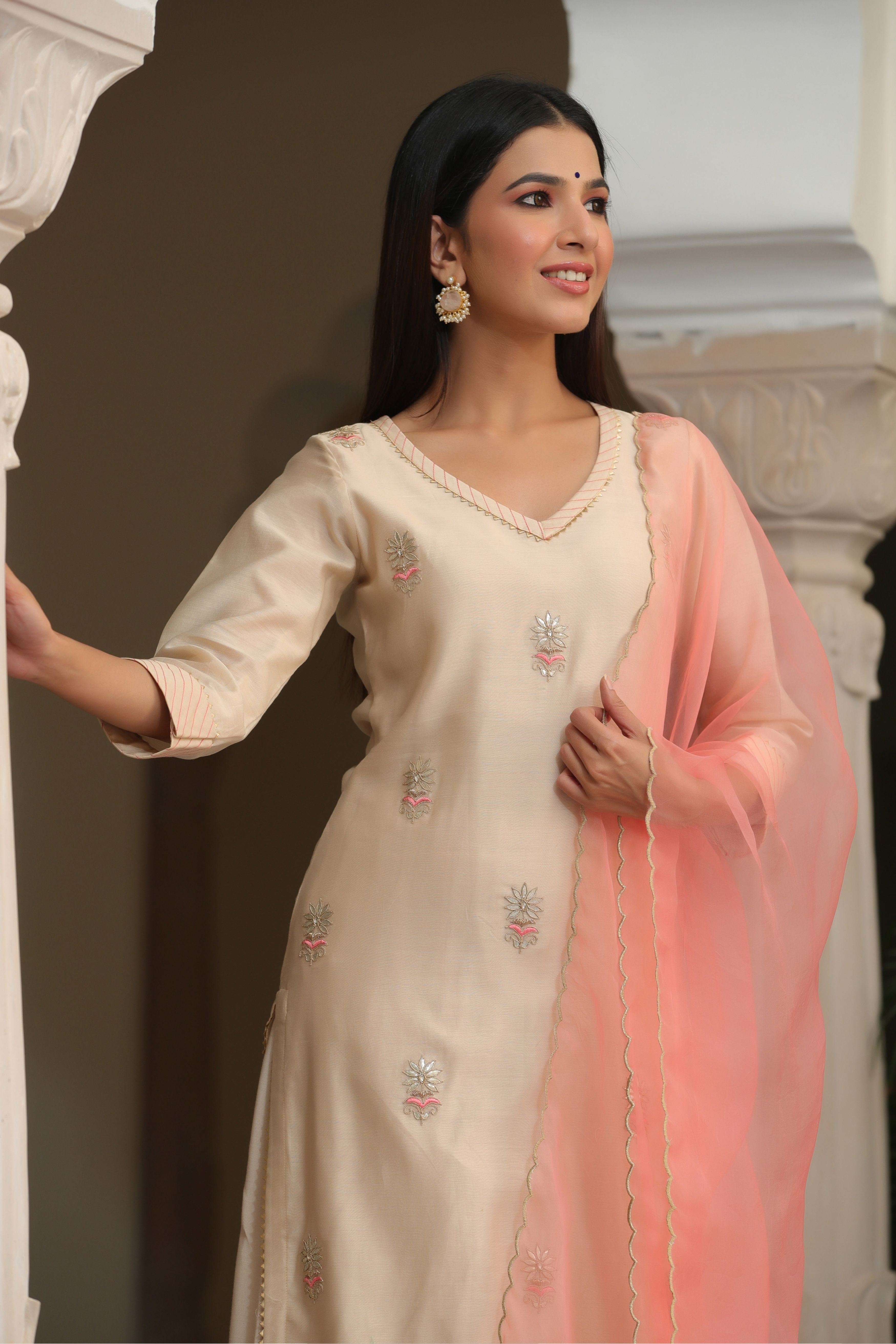 Women's  Pure Chanderi Suit Set with Dupatta - Gillori