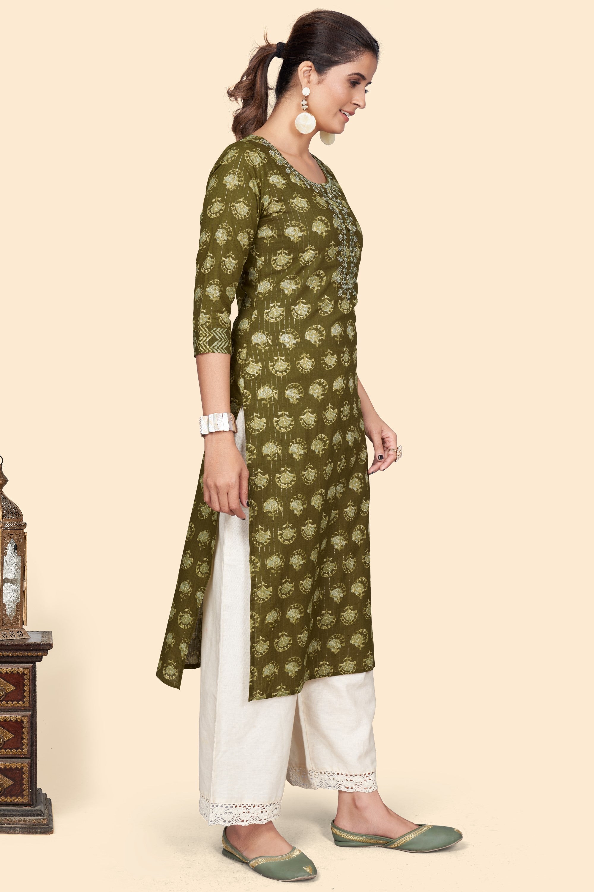 Women's Print & Embroidered Straight Cotton Mahendi Green Stitched Kurta - Vbuyz
