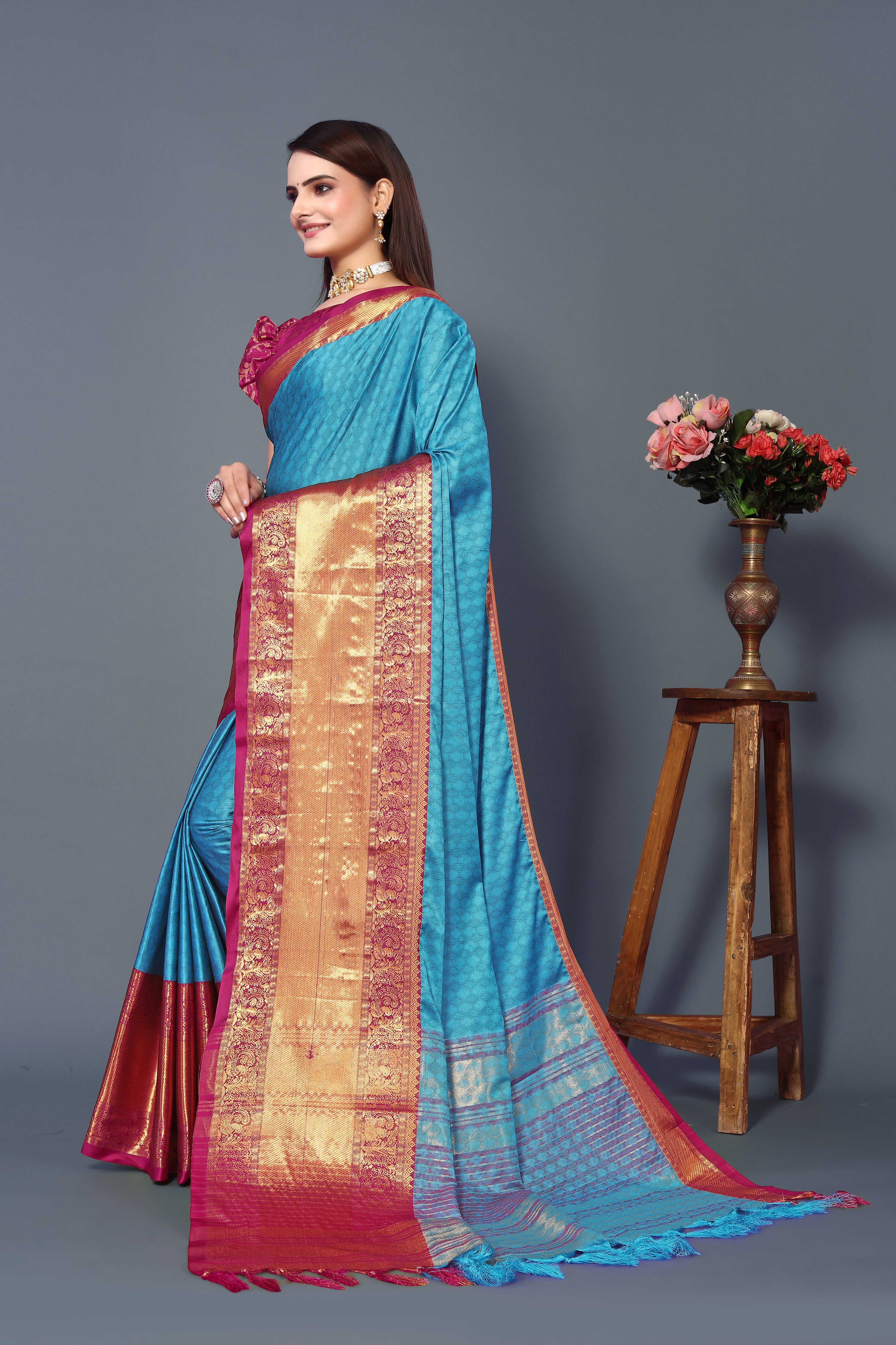 Women's Blue Chavi Silk Saree - Dwija Fashion