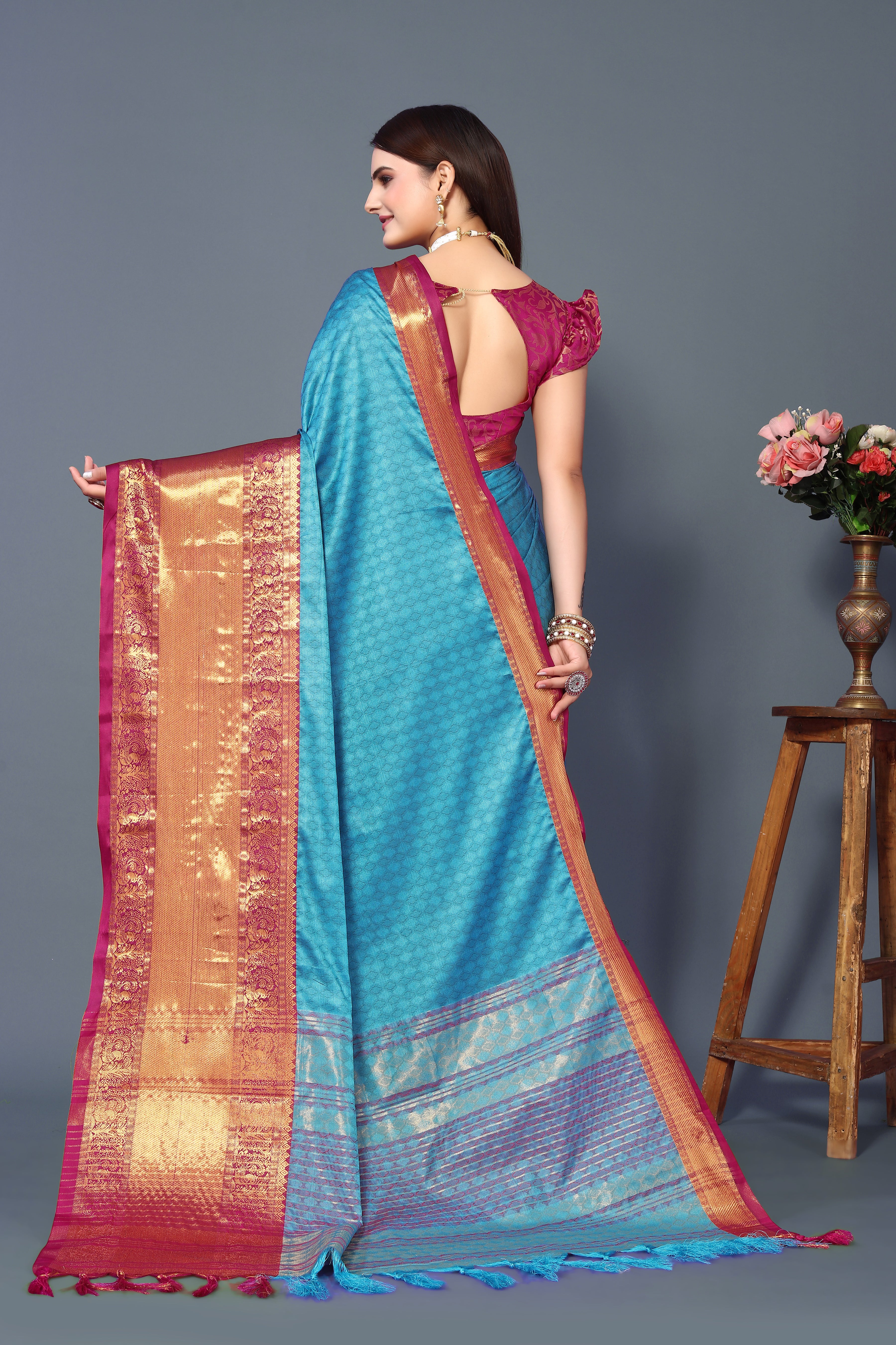 Women's Blue Chavi Silk Saree - Dwija Fashion