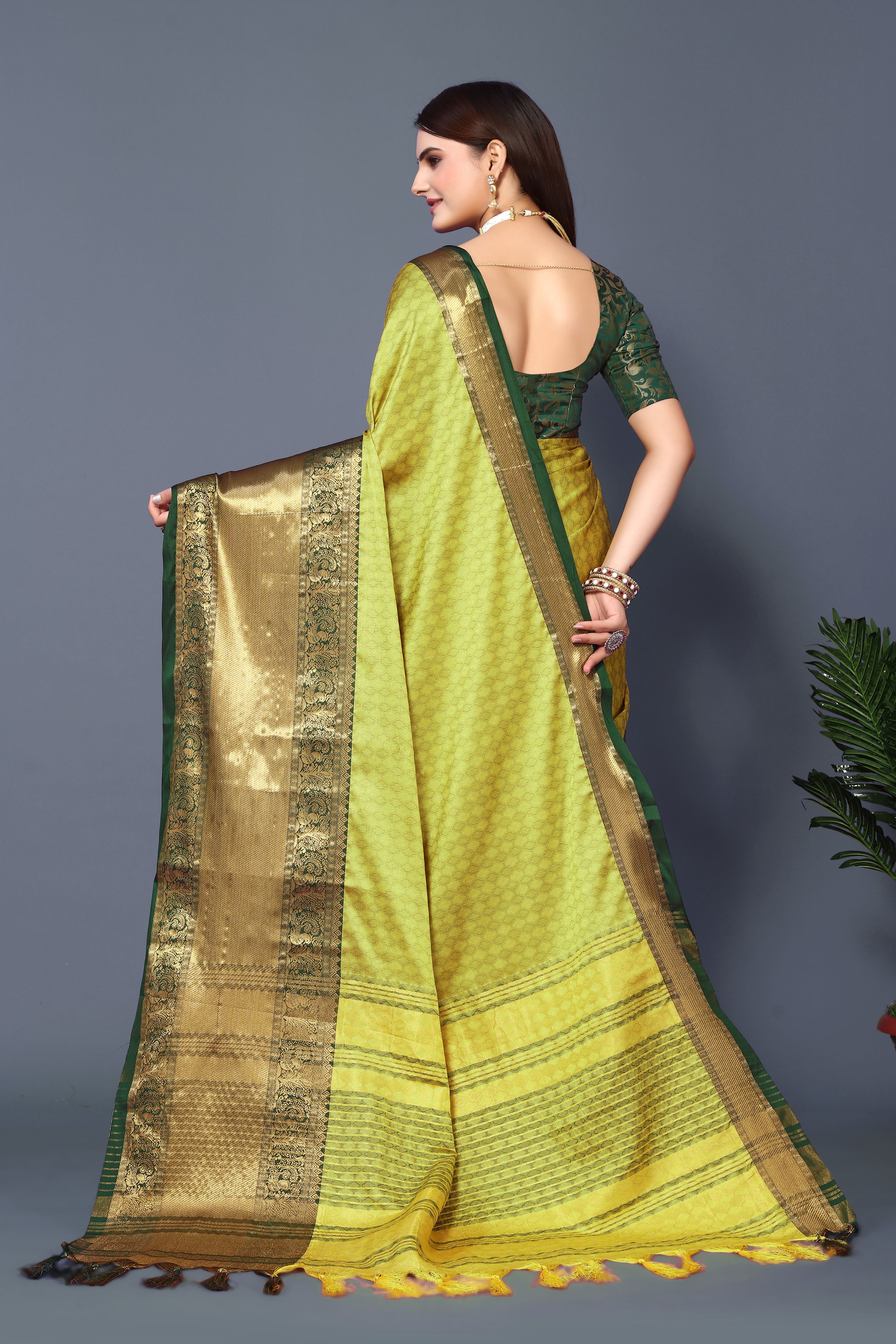 Women's Lime Chavi Silk Saree - Dwija Fashion