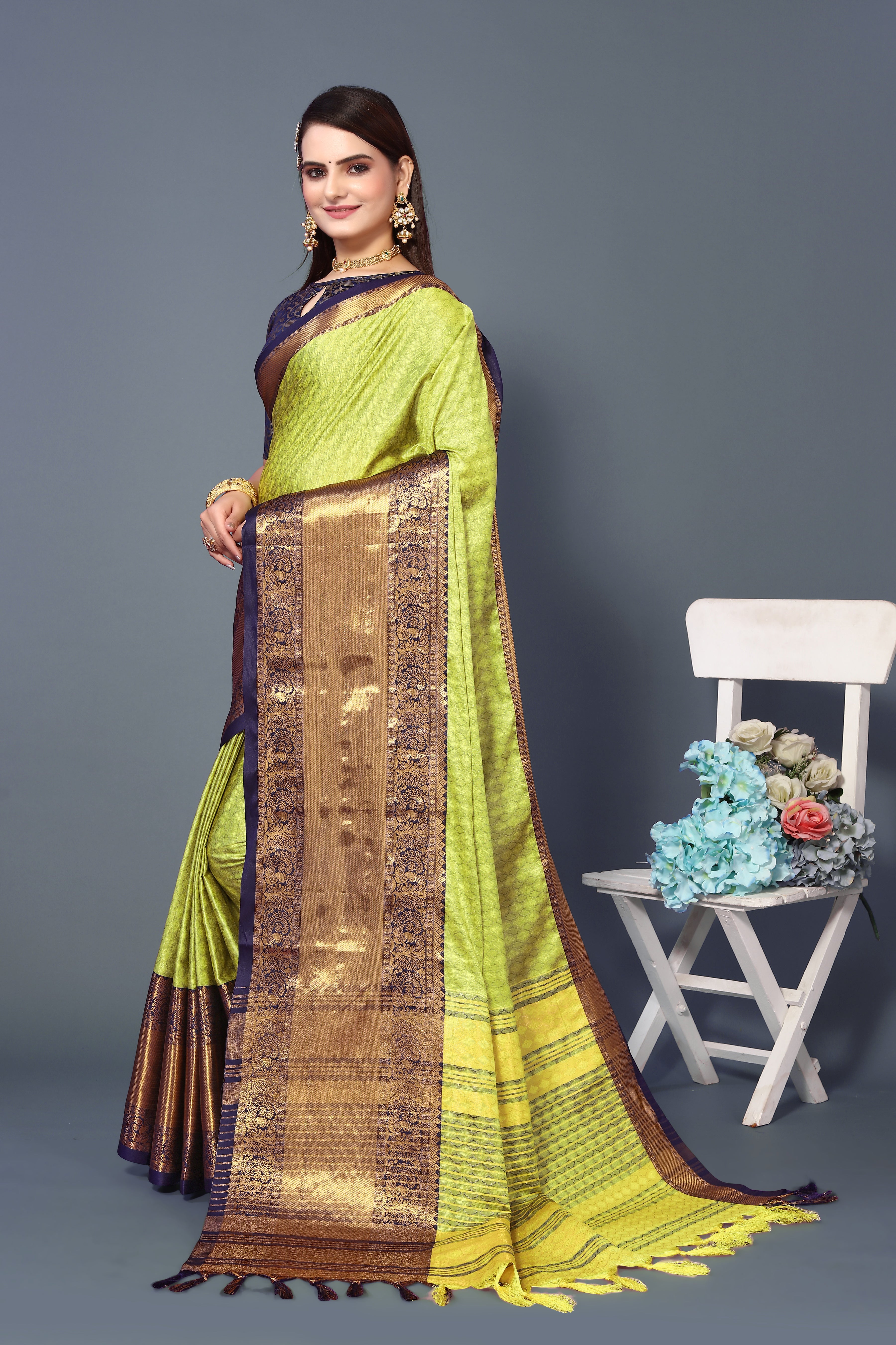 Women's Lemon Green Chavi Silk Saree - Dwija Fashion