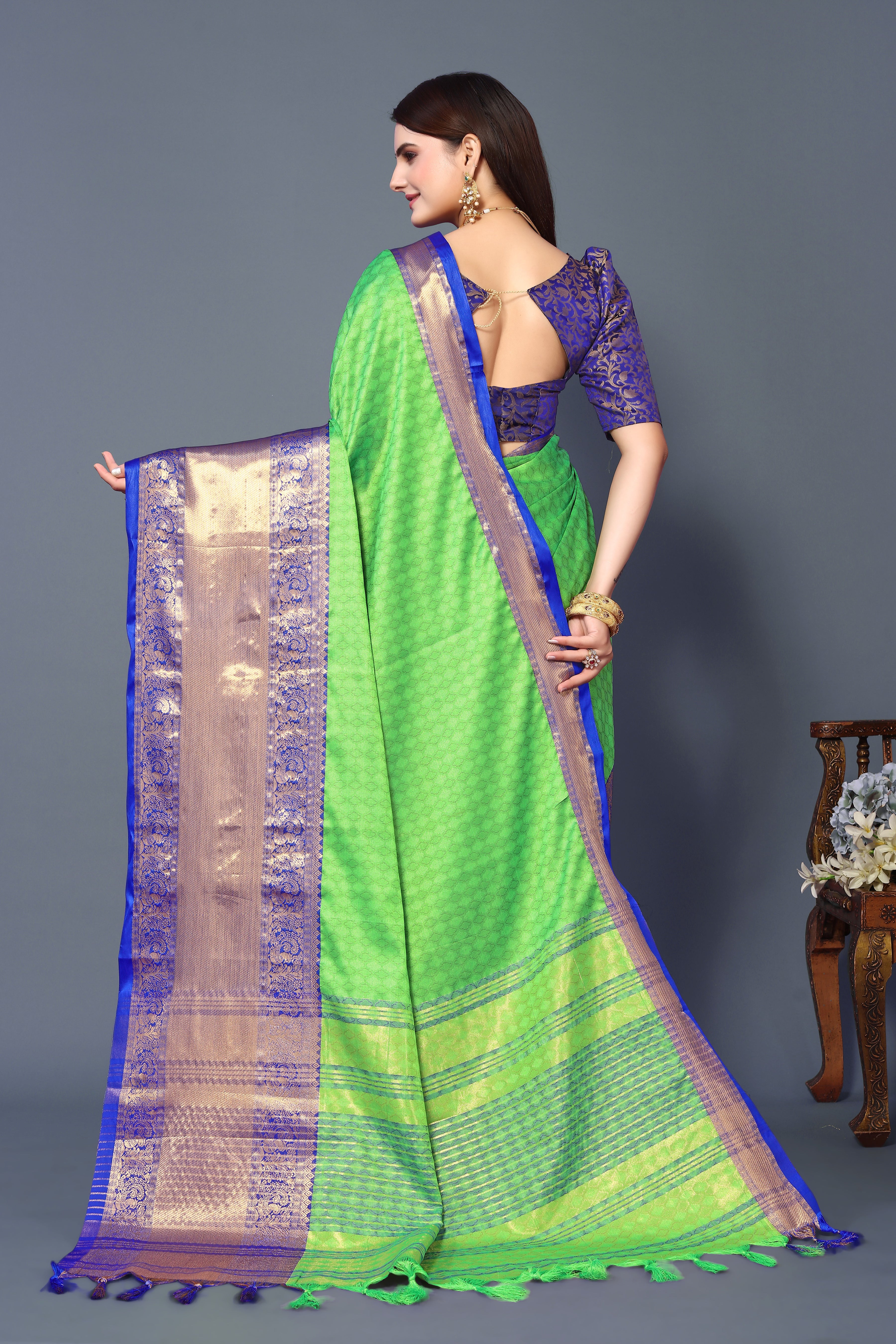 Women's Lime Chavi Silk Saree - Dwija Fashion