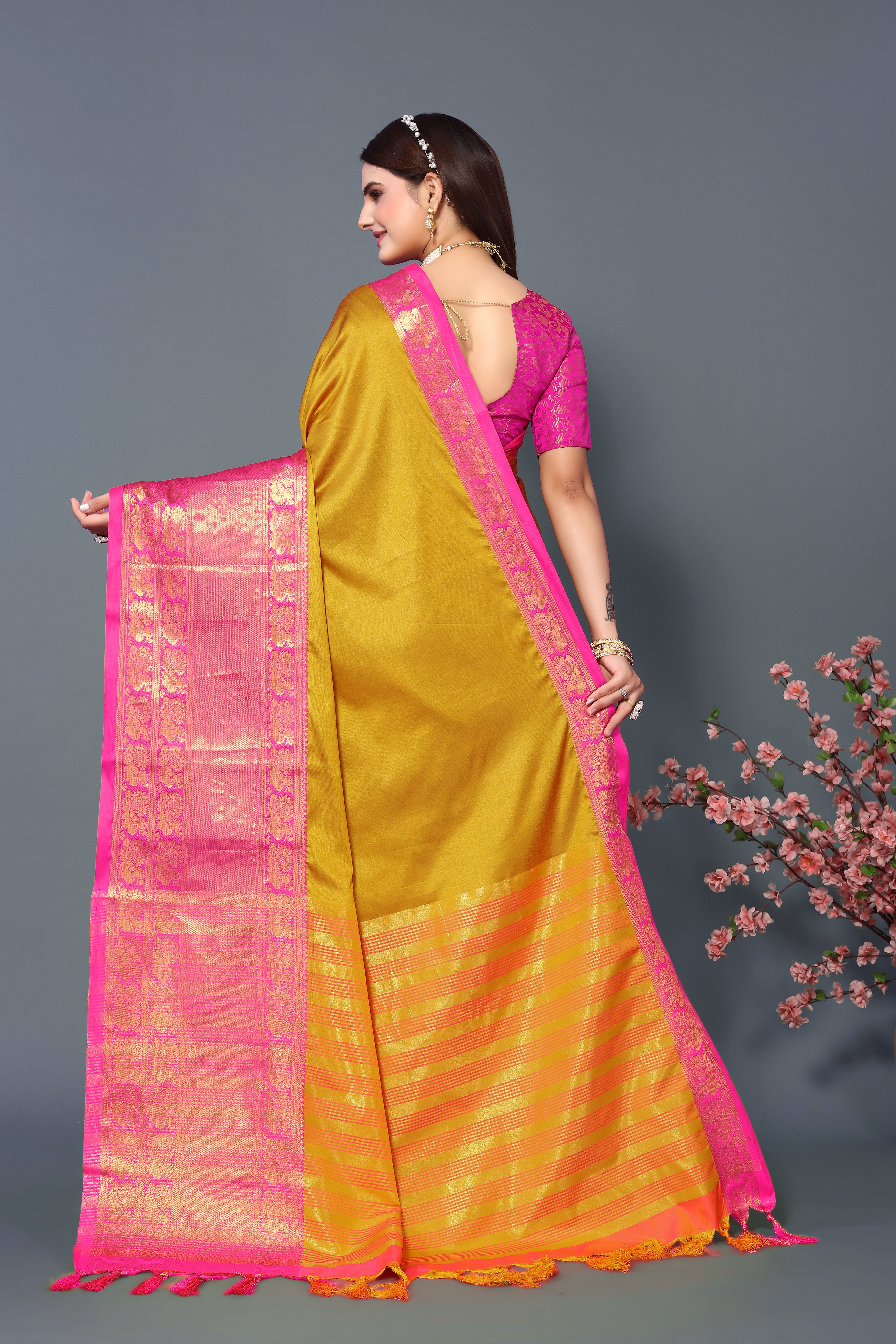 Women's Dark Yellow Kathan Silk Saree - Dwija Fashion