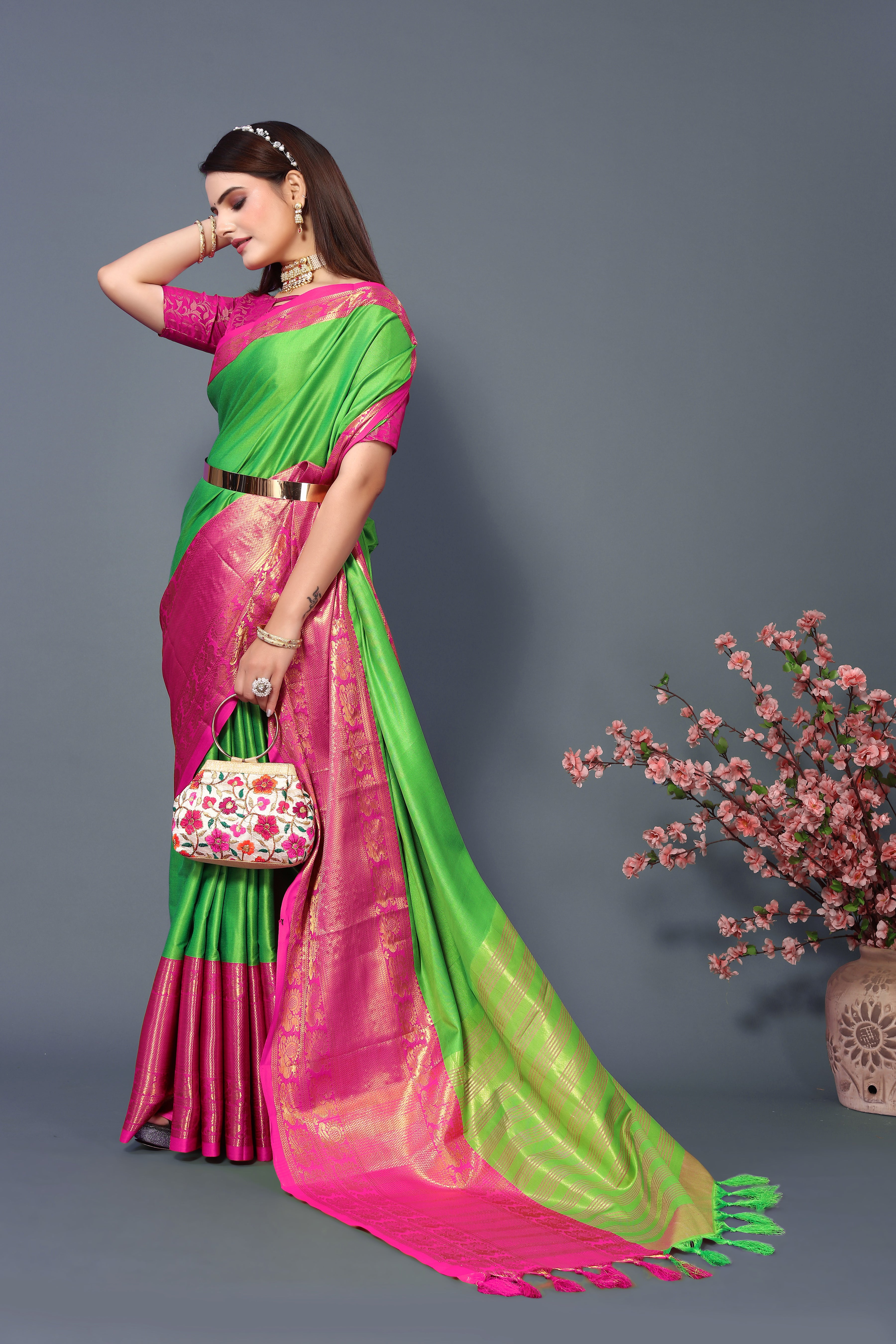 Women's Lemon Green Kathan Silk Saree - Dwija Fashion