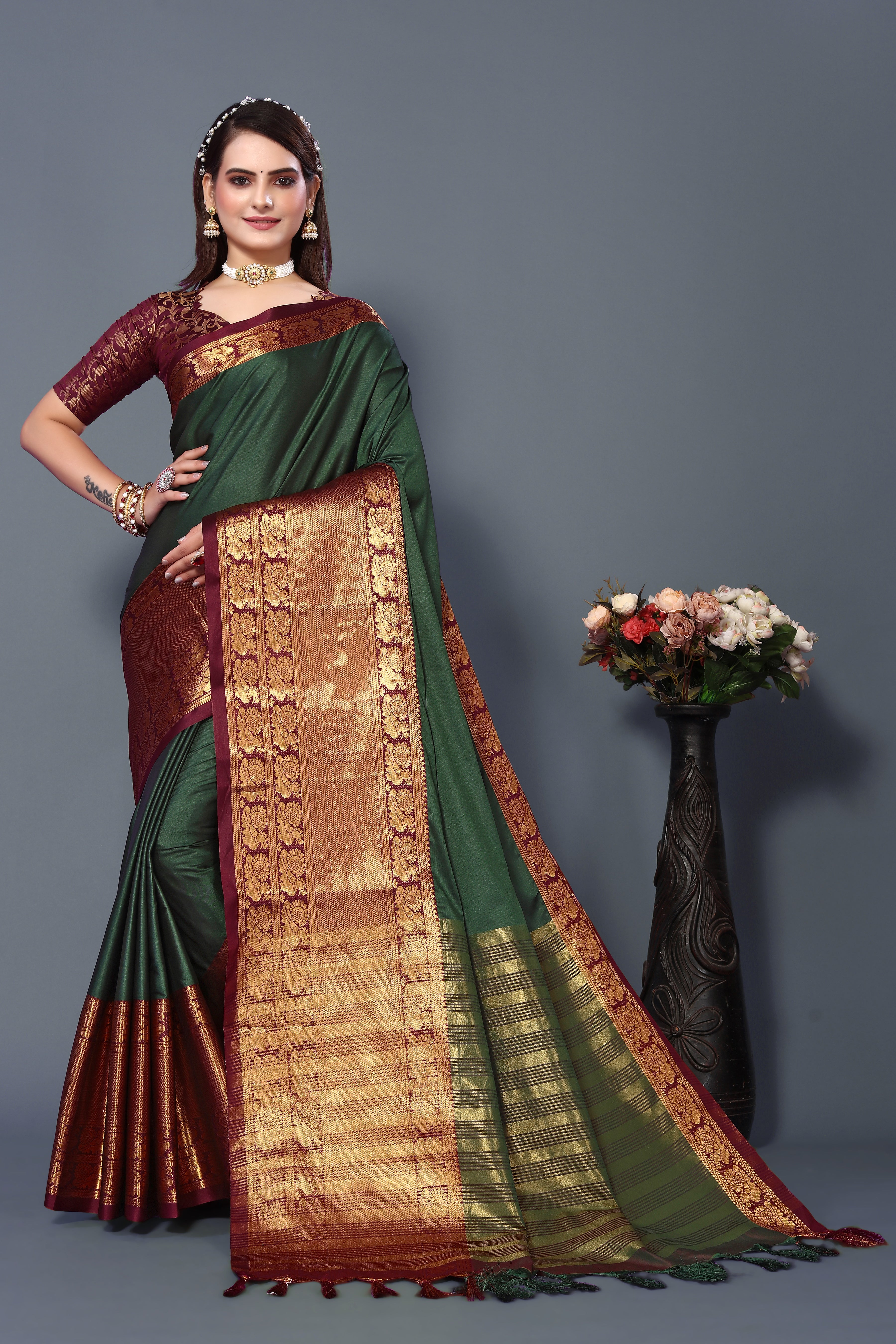 Women's Dark Green Kathan Silk Saree - Dwija Fashion