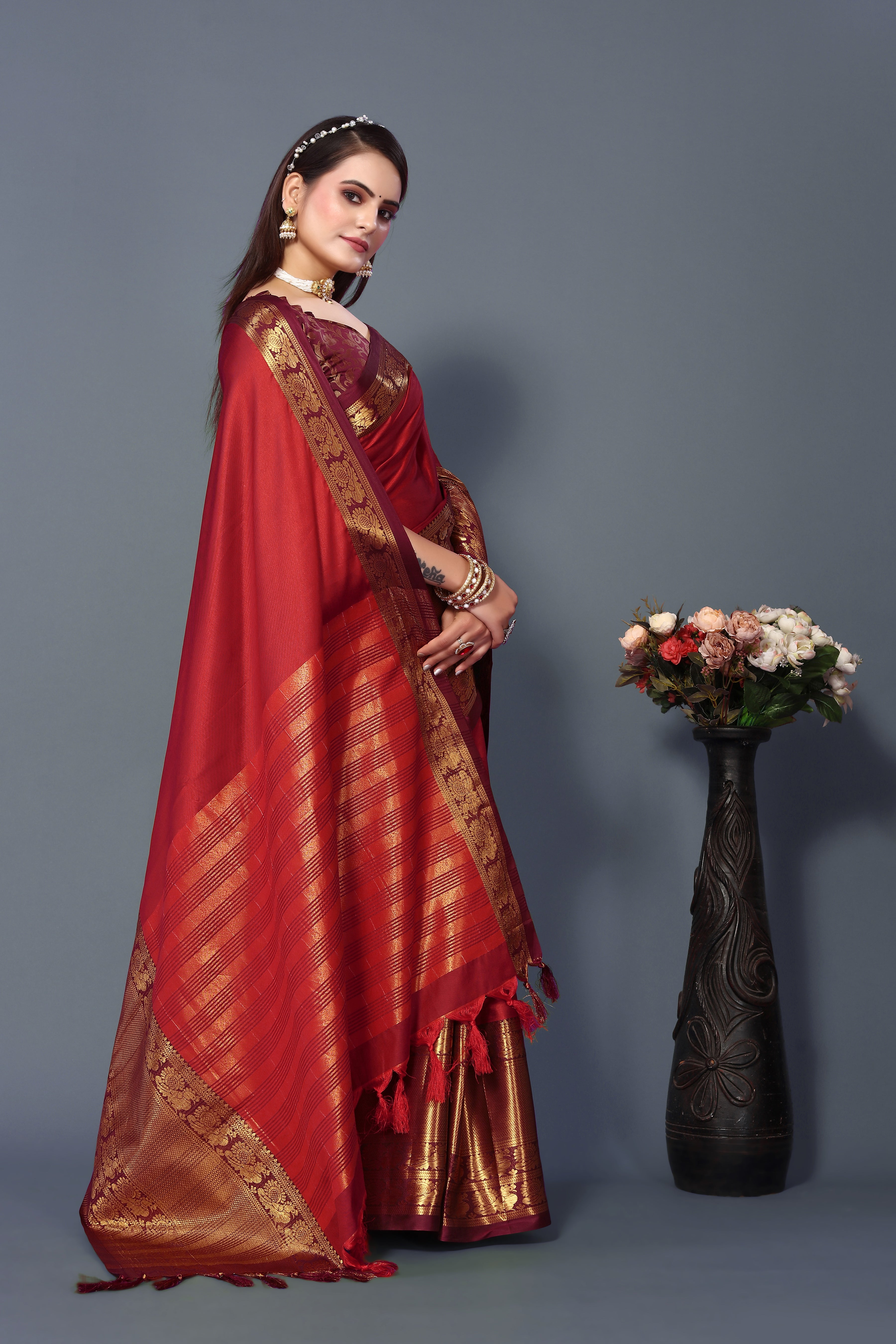 Women's Red Kathan Silk Saree - Dwija Fashion