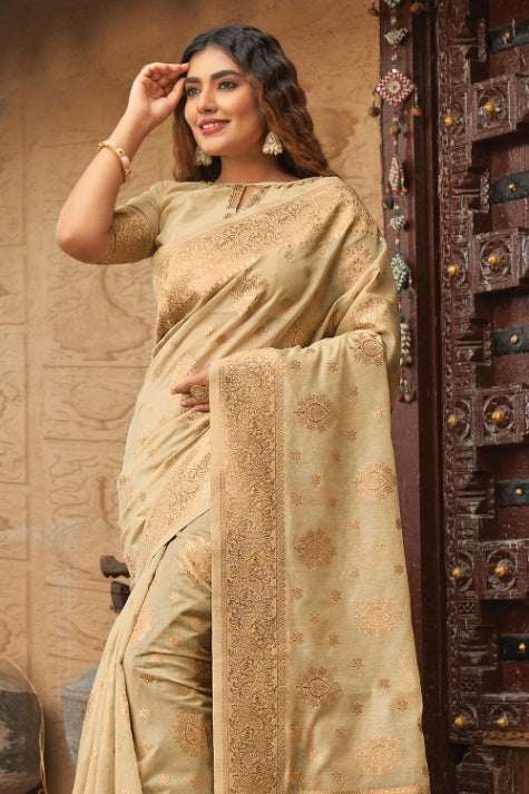 Women's Beige Cotton Saree - Karagiri