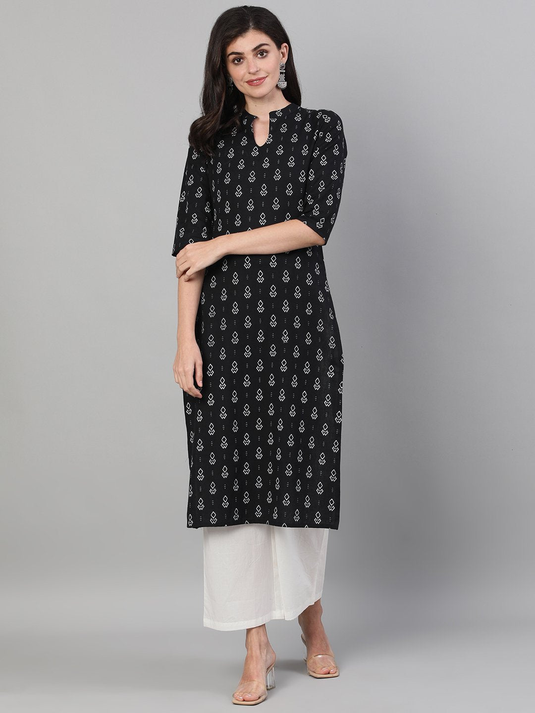 Women's Black Calf Length Three-Quarter Sleeves Straight Geometric Printed Cotton Kurta With Pockets And Face Mask - Nayo Clothing
