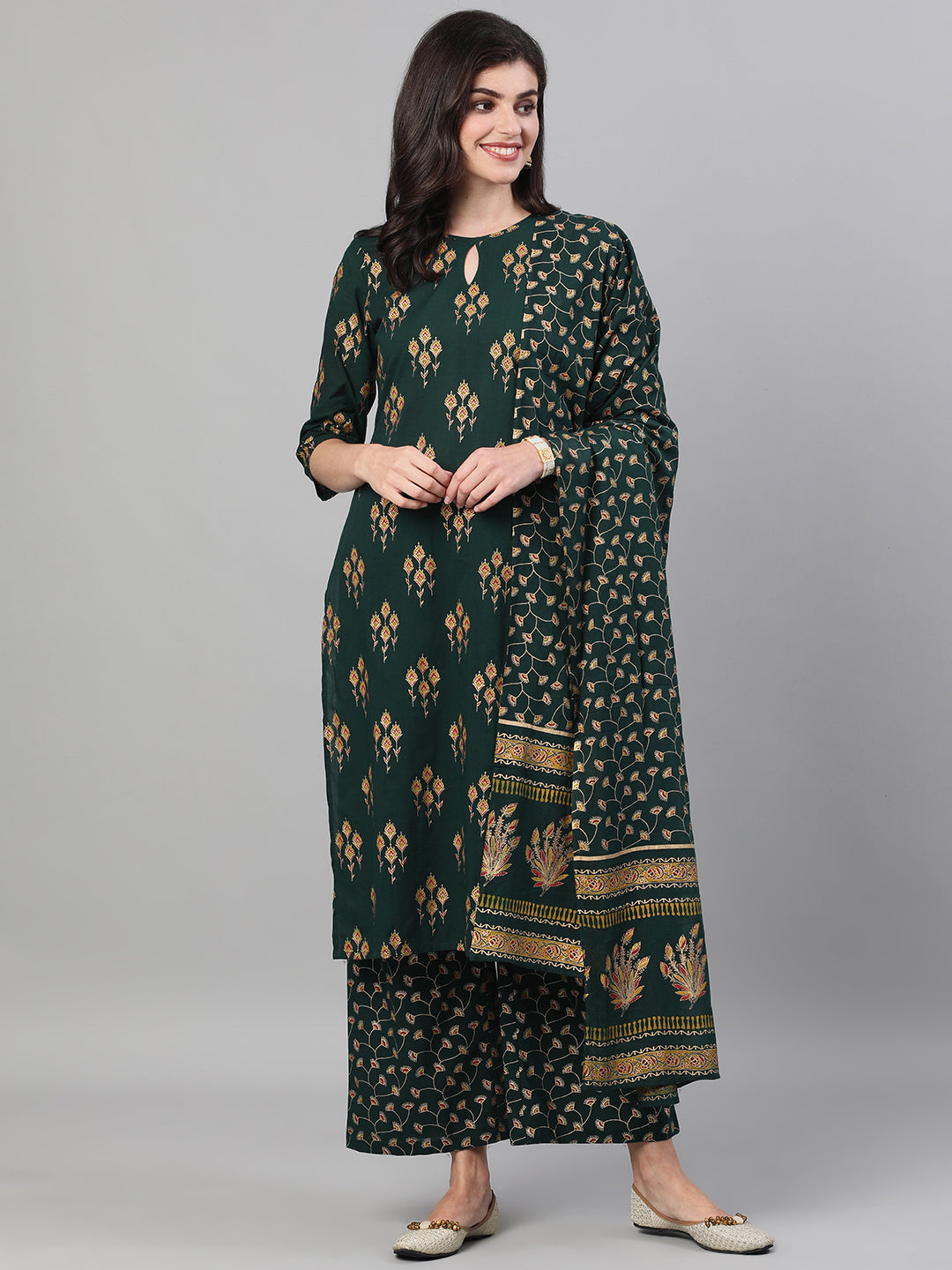 Women's Green Gold Printed Three-Quarter Sleeves Straight Kurta With Palazzo And Dupatta With Pockets And Face Mask - Nayo Clothing