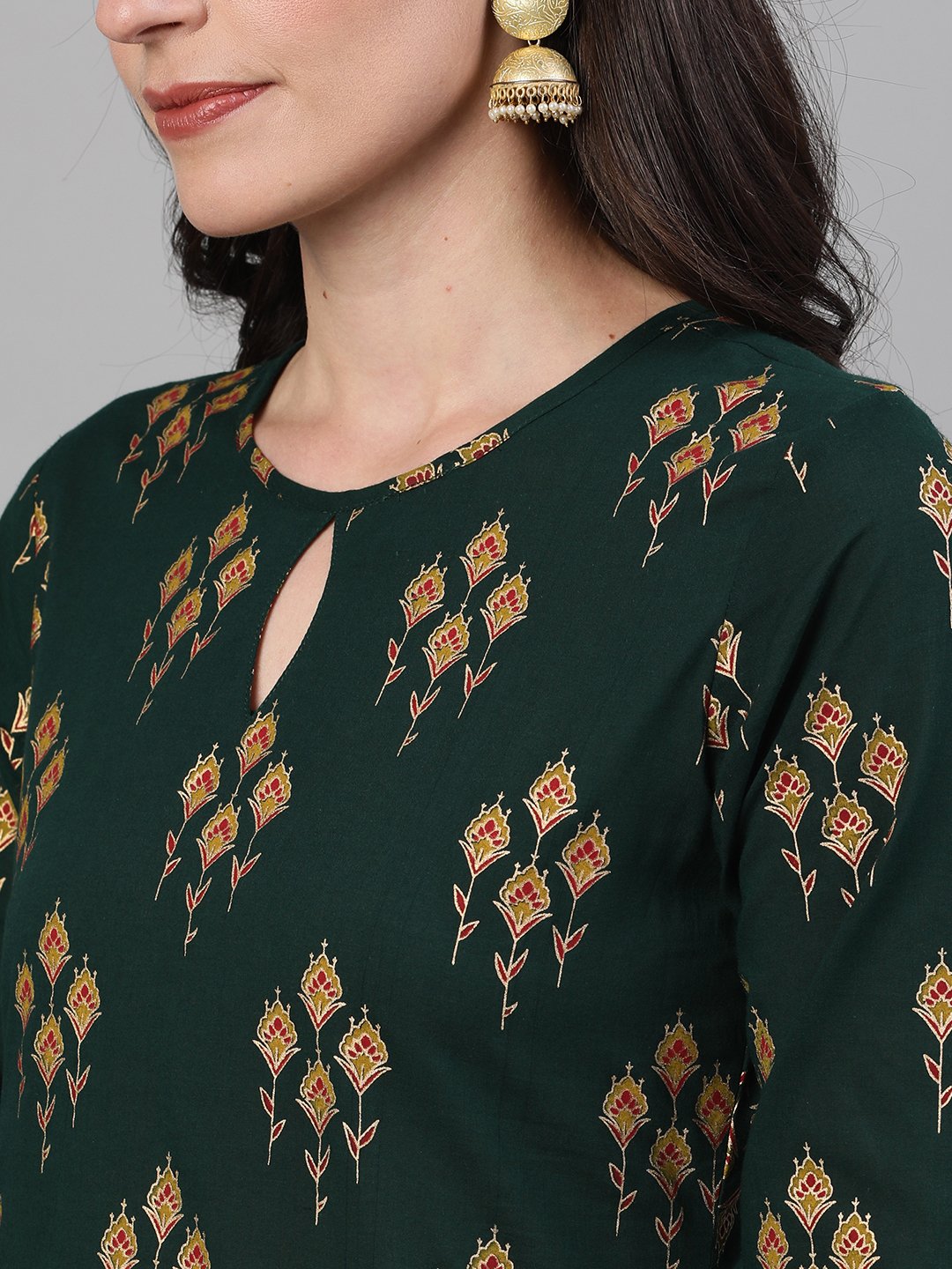 Women's Green Gold Printed Three-Quarter Sleeves Straight Kurta With Palazzo And Dupatta With Pockets And Face Mask - Nayo Clothing