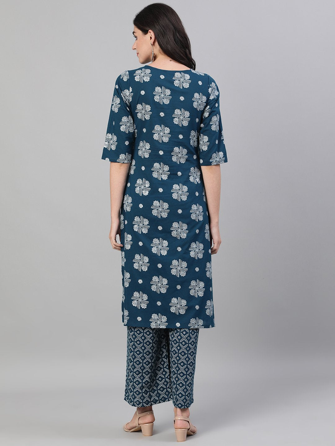 Women's Blue Three-Quarter Sleeves Straight Kurta With Palazzo With Pockets And Face Mask - Nayo Clothing