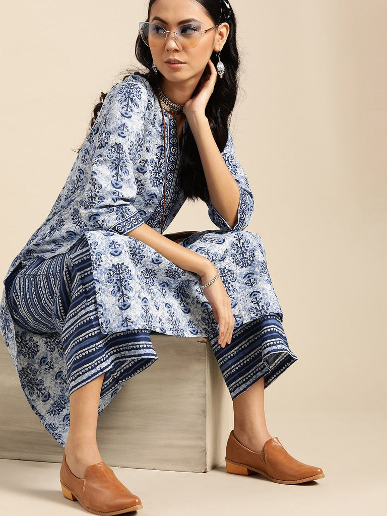 Women's White & Indigo Three-Quarter Sleeves Straight Kurta With Palazzo