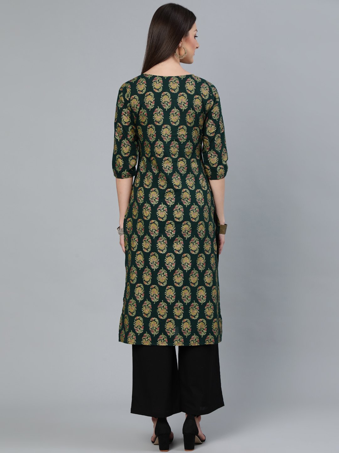 Women's Dark Green & Gold Printed Straight Kurta With Round Neck & Three Qauter Sleeves - Nayo Clothing