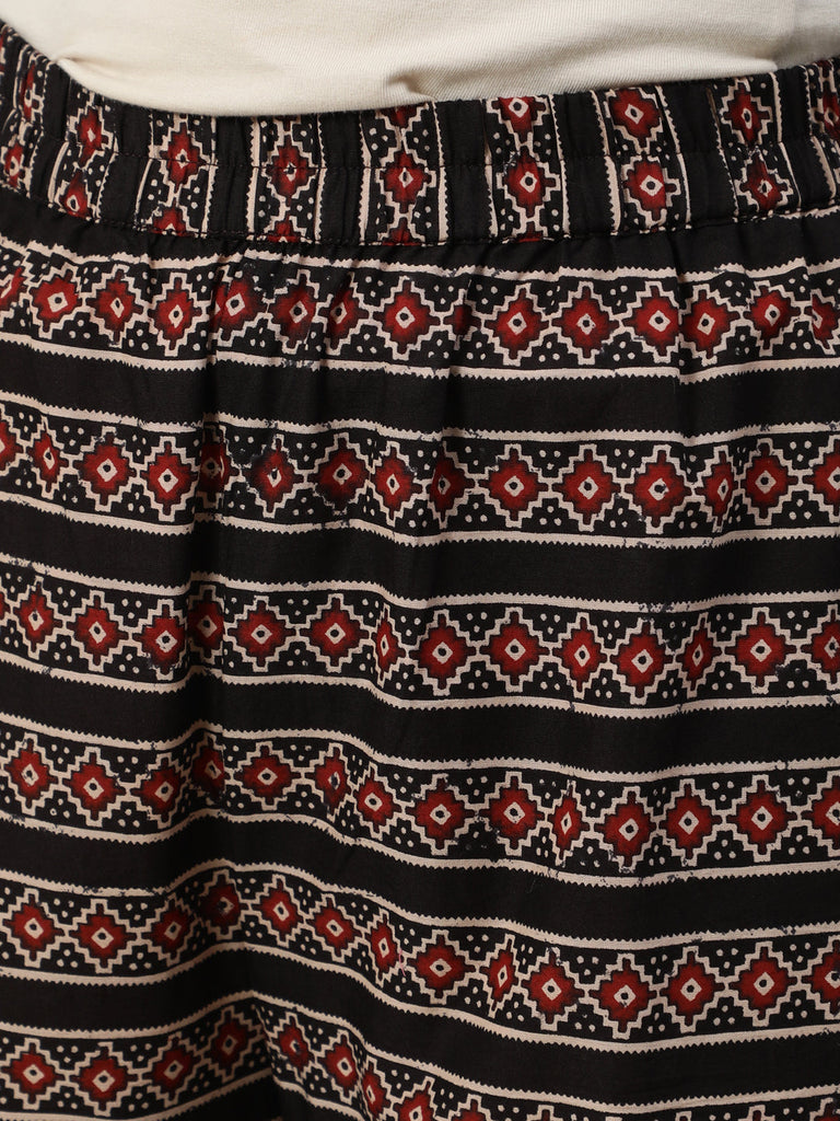 Women's Black Printed Straight Kurta With Plazo & Dupatta