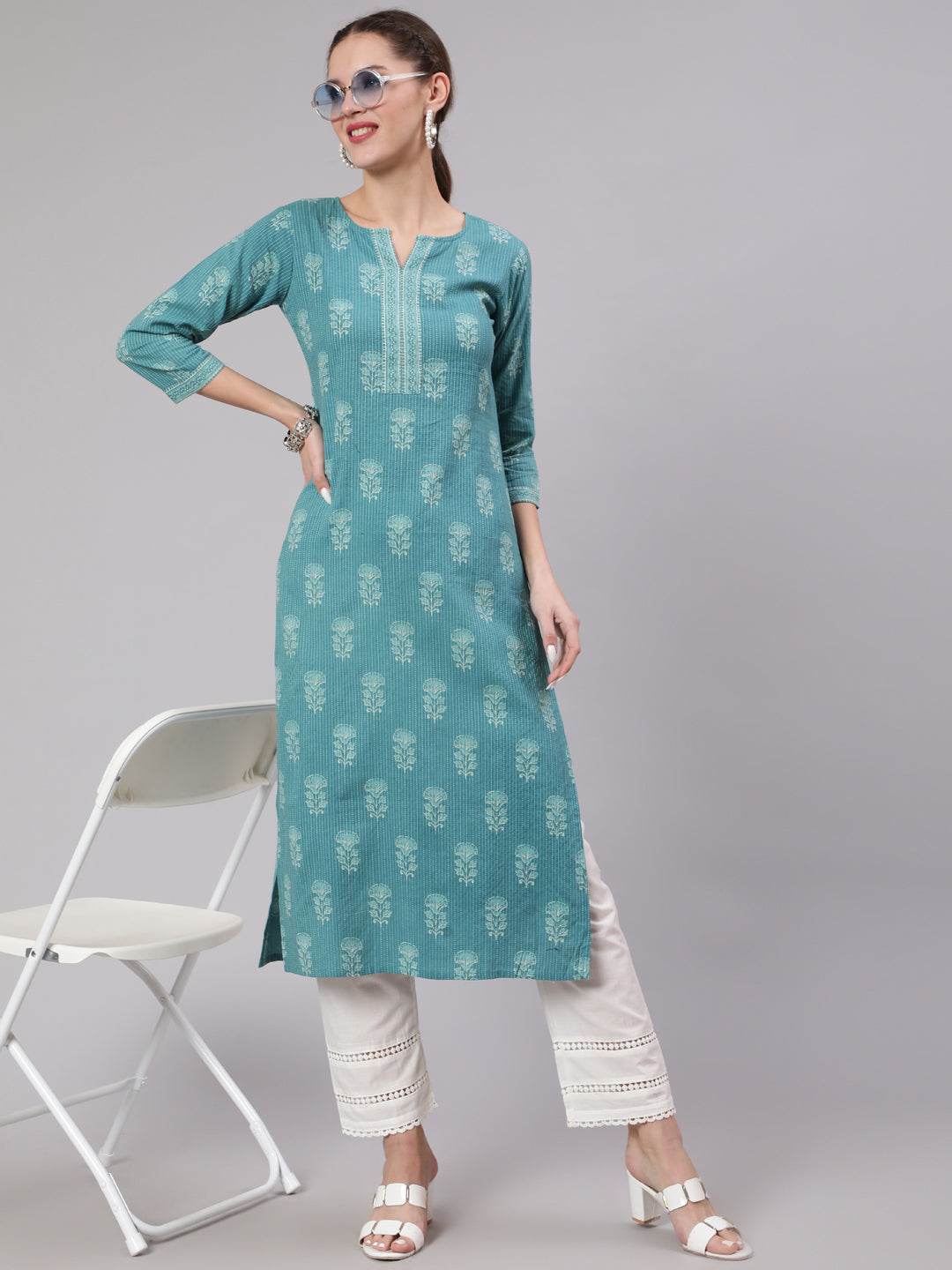 Women's Sea Green Printed Straight Kurta With White Solid Trouser - Nayo Clothing