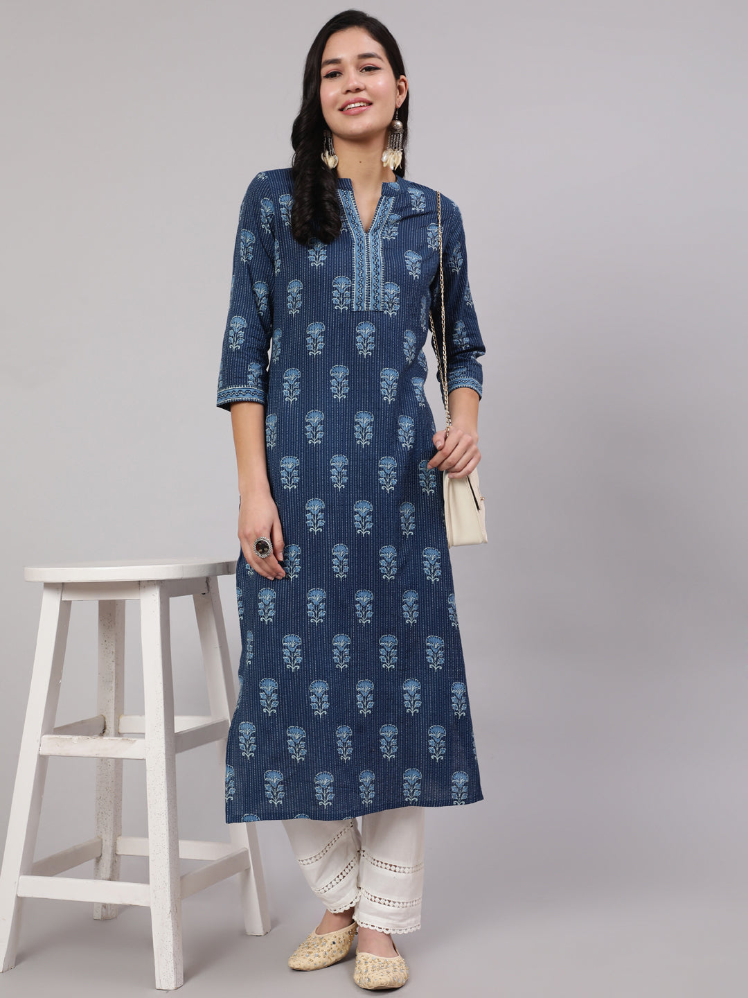 Women's Blue Printed Straight Kurta With White Solid Trouser - Nayo Clothing