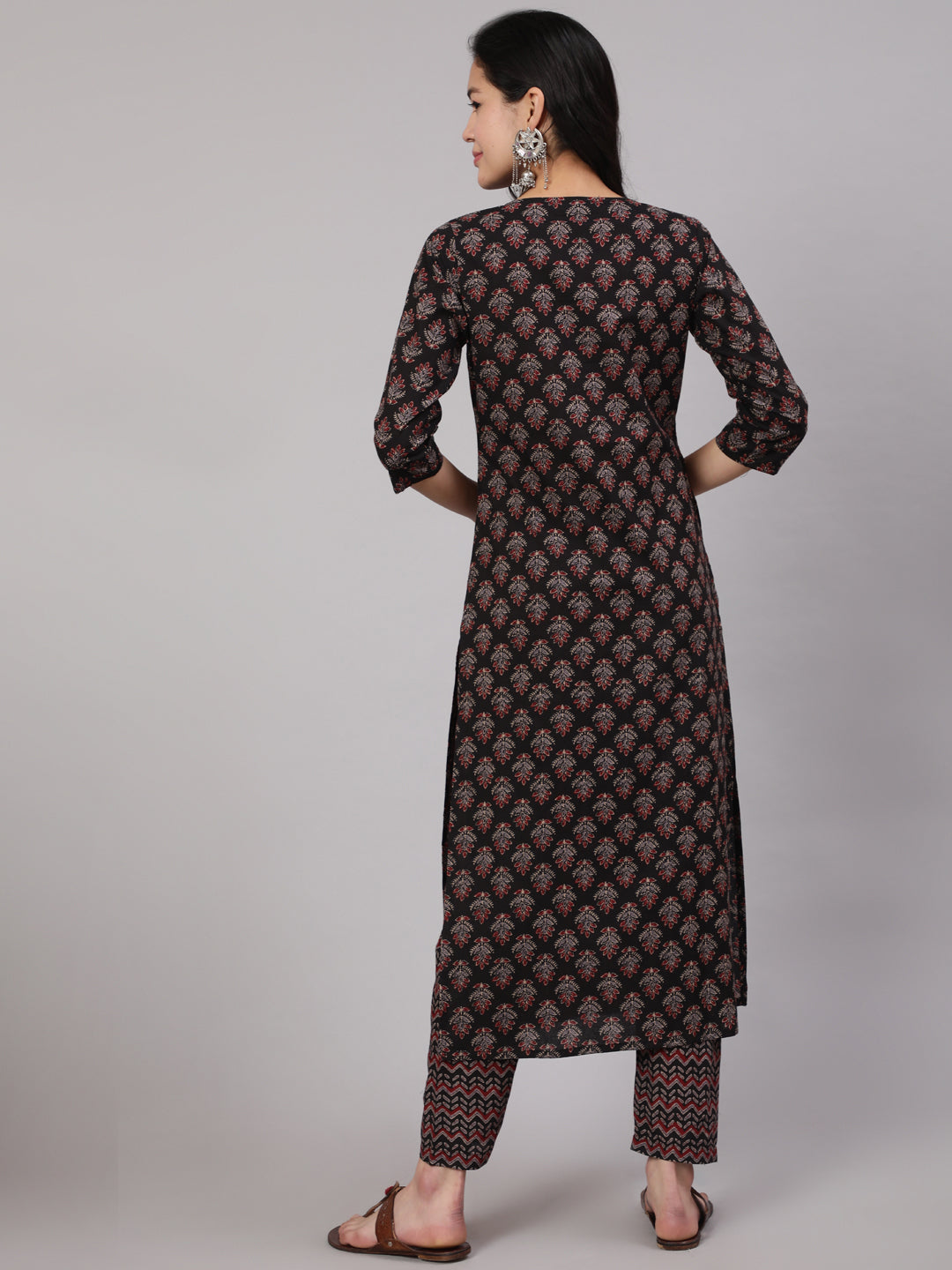 Women's Black Ethnic Printed Straight Kurta With Trouser - Nayo Clothing