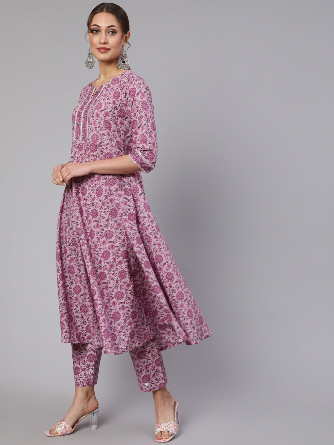 Women's Lavender Floral Printed Kurta With Palazzo And Dupatta - Nayo Clothing