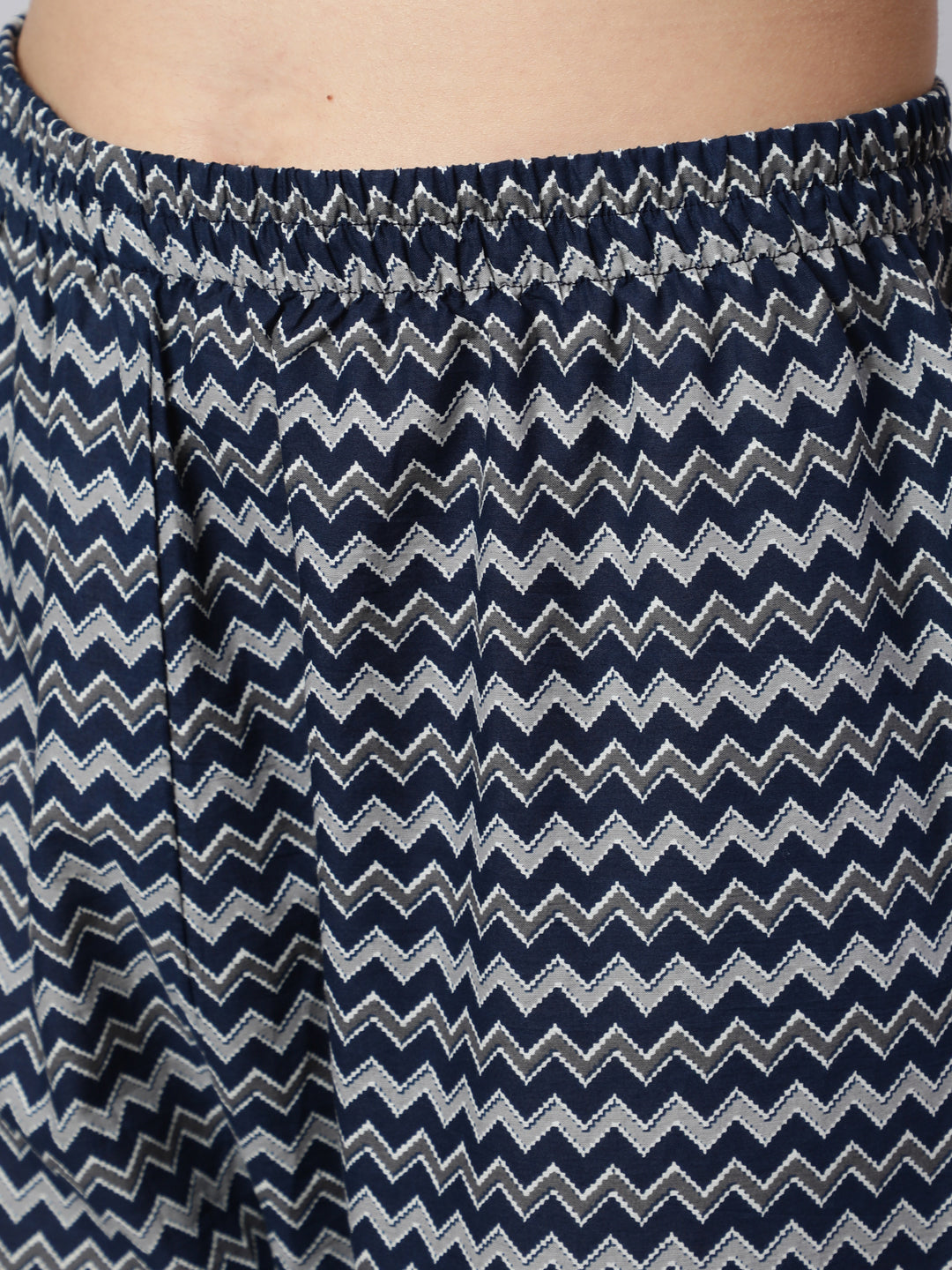 Women's Navy Blue Ethnic Printed Straight Kurta With Trouser - Nayo Clothing